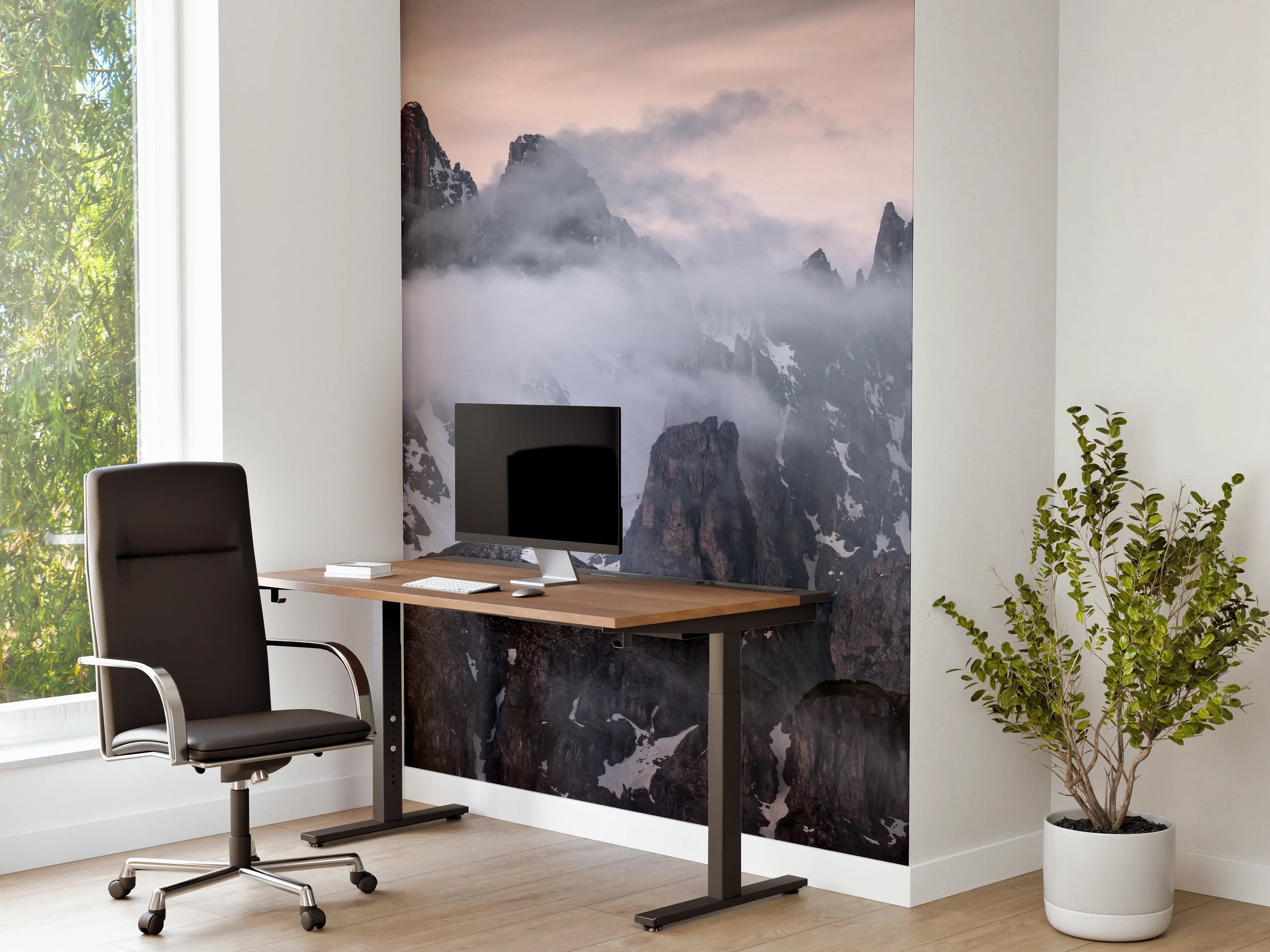 Büro Wandgestaltung - Winterliche Berge in Dämmerung