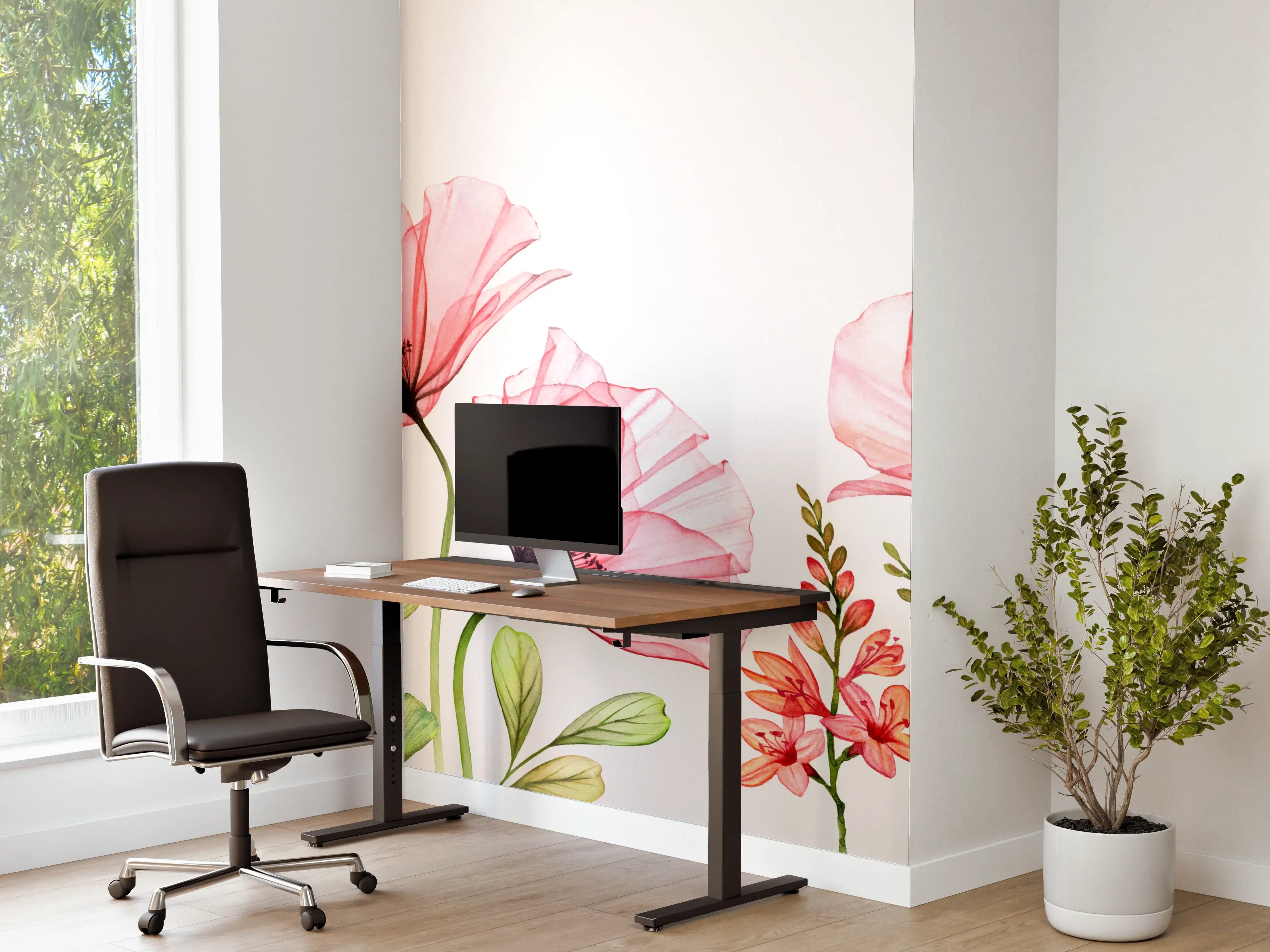 Büro Wandgestaltung - Zarte Wasserfarben-Blumen in Pastellrosa