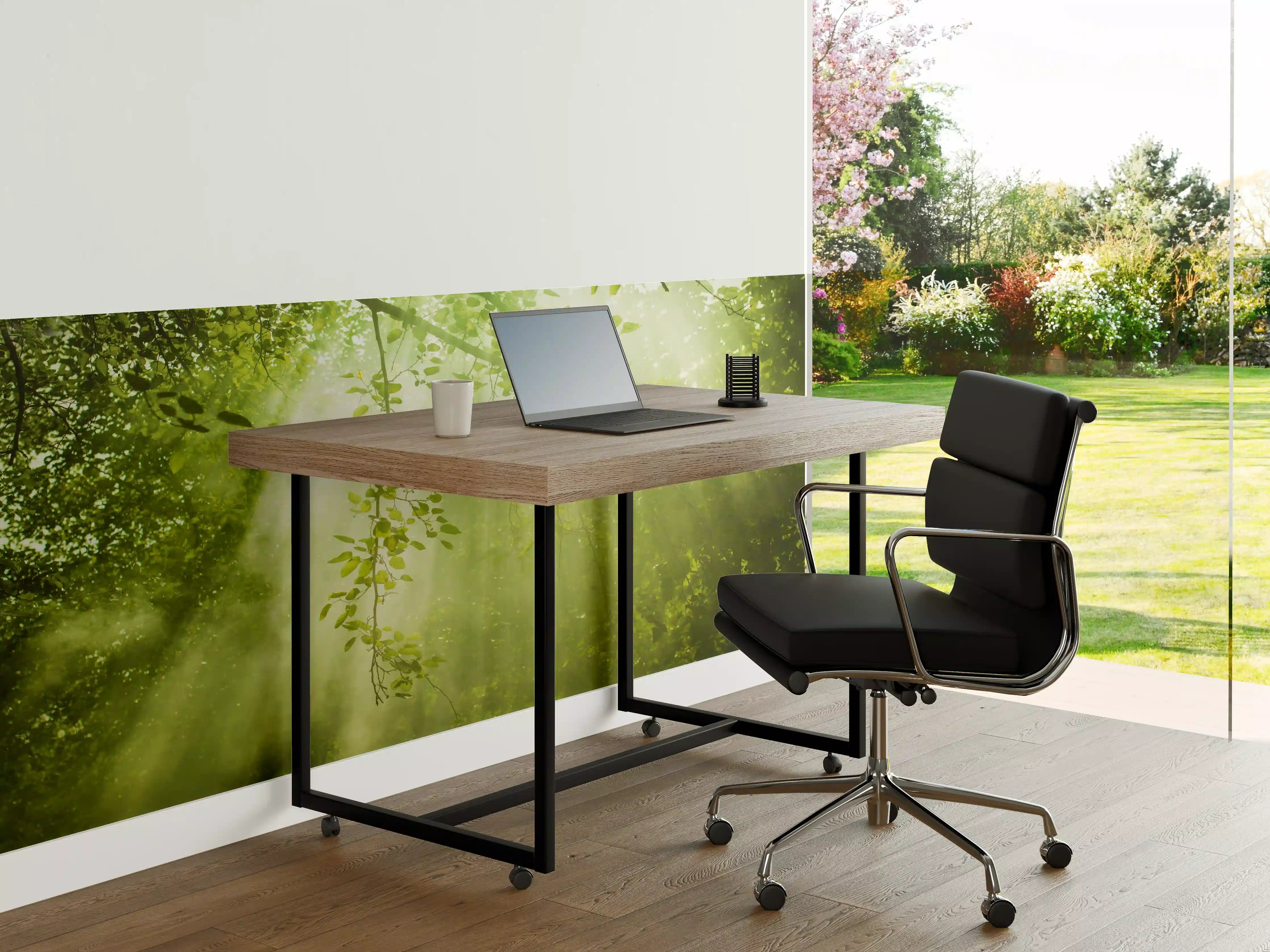 Büro Wandgestaltung - mystischer Grüner Wald mit Sonnenstrahl