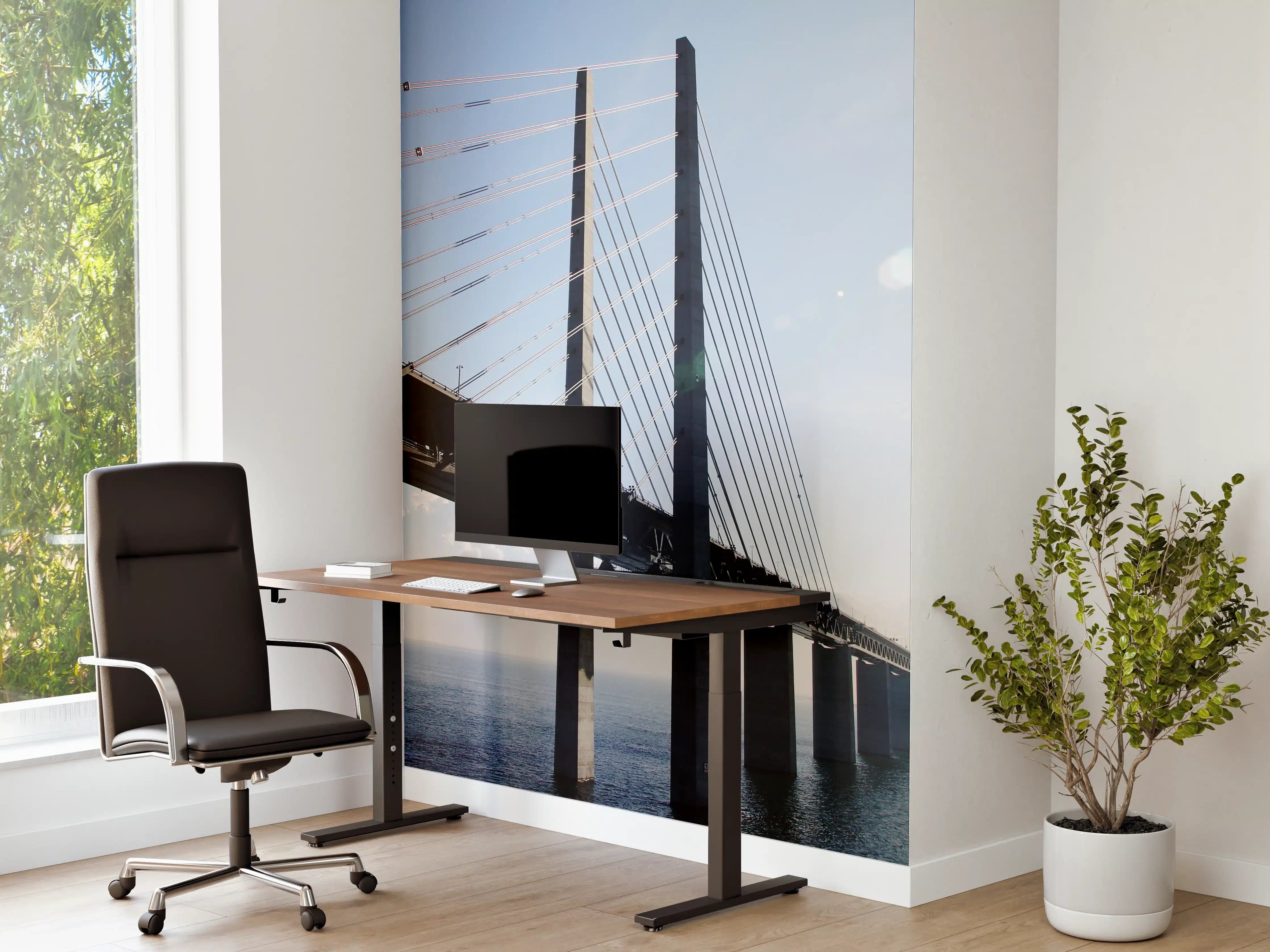 Büro Wandgestaltung - spektakuläre Brücke in Schweden