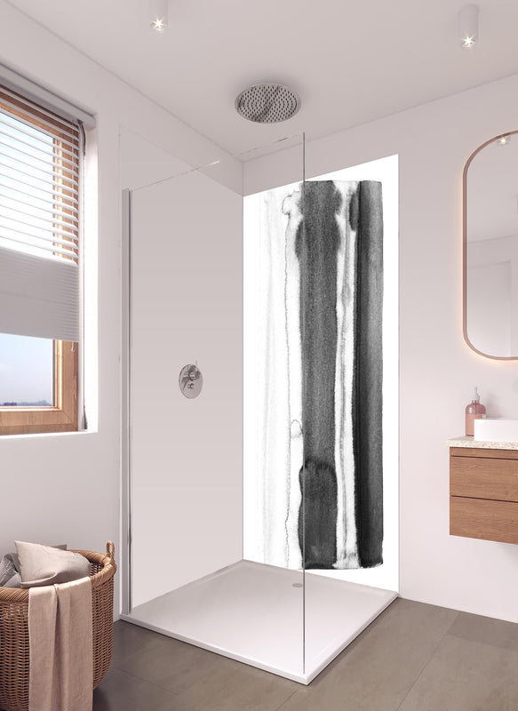 Duschrückwand - Abstraktes hoch-key Aquarell in Schwarz-Weiß in hellem Badezimmer mit Regenduschkopf  - zweiteilige Eck-Duschrückwand