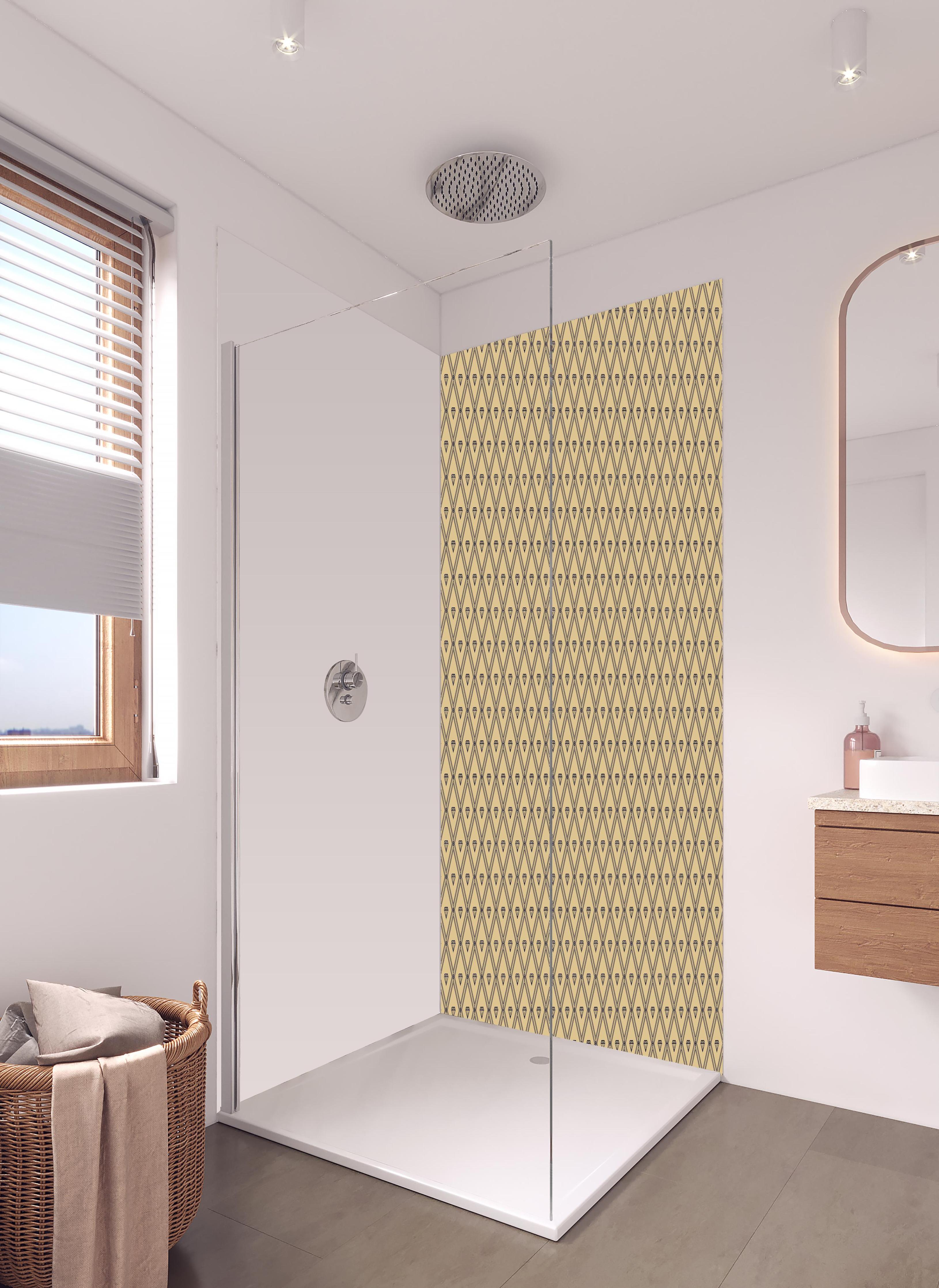 Duschrückwand - Beige Diamantenmuster Textiloptik Tapete in hellem Badezimmer mit Regenduschkopf  - zweiteilige Eck-Duschrückwand