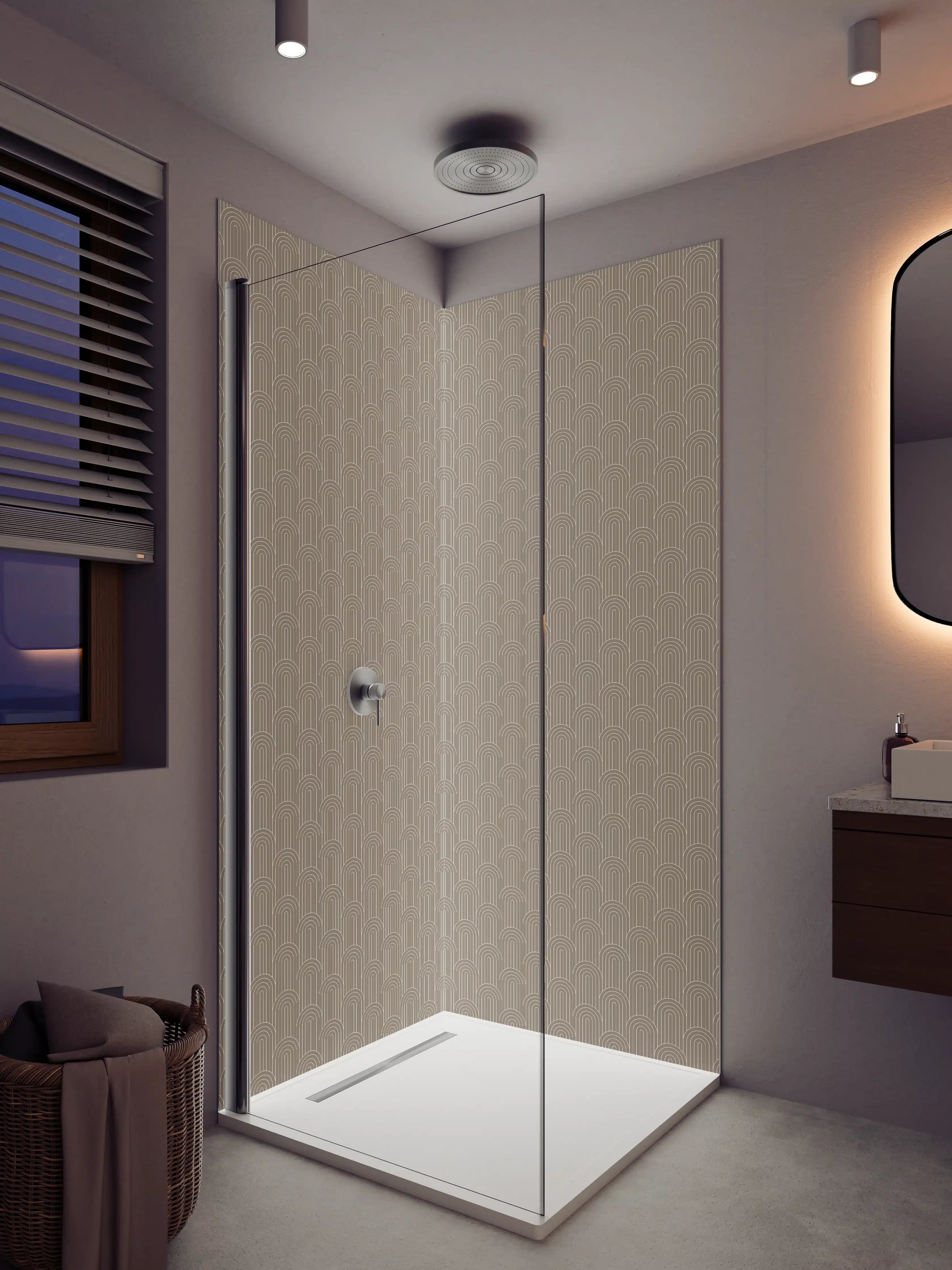 Duschrückwand - Beige Tapete mit zarten Regenbogen-Designs