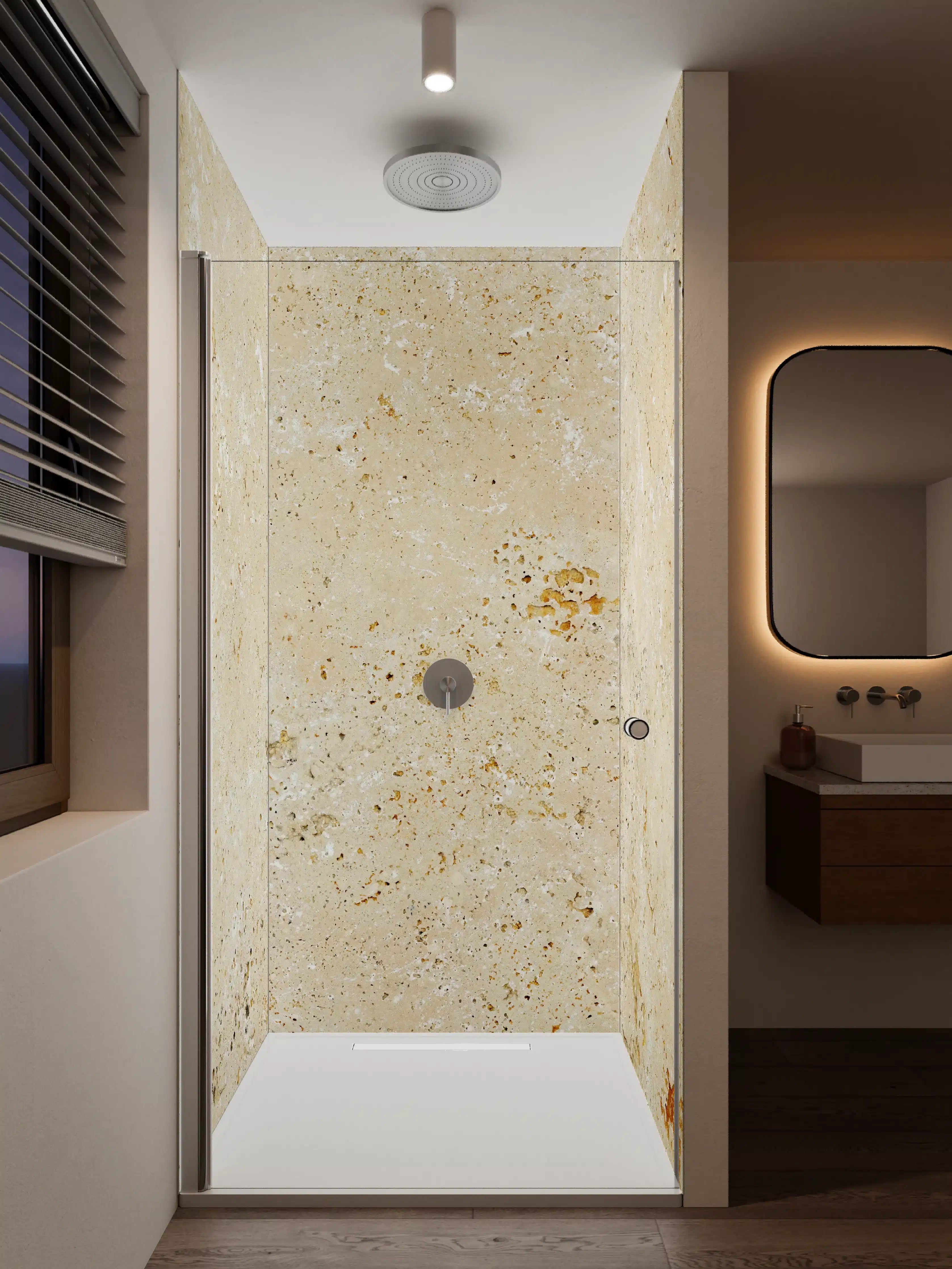 Duschrückwand - Beige Travertin-Optik mit warmen Farbtönen