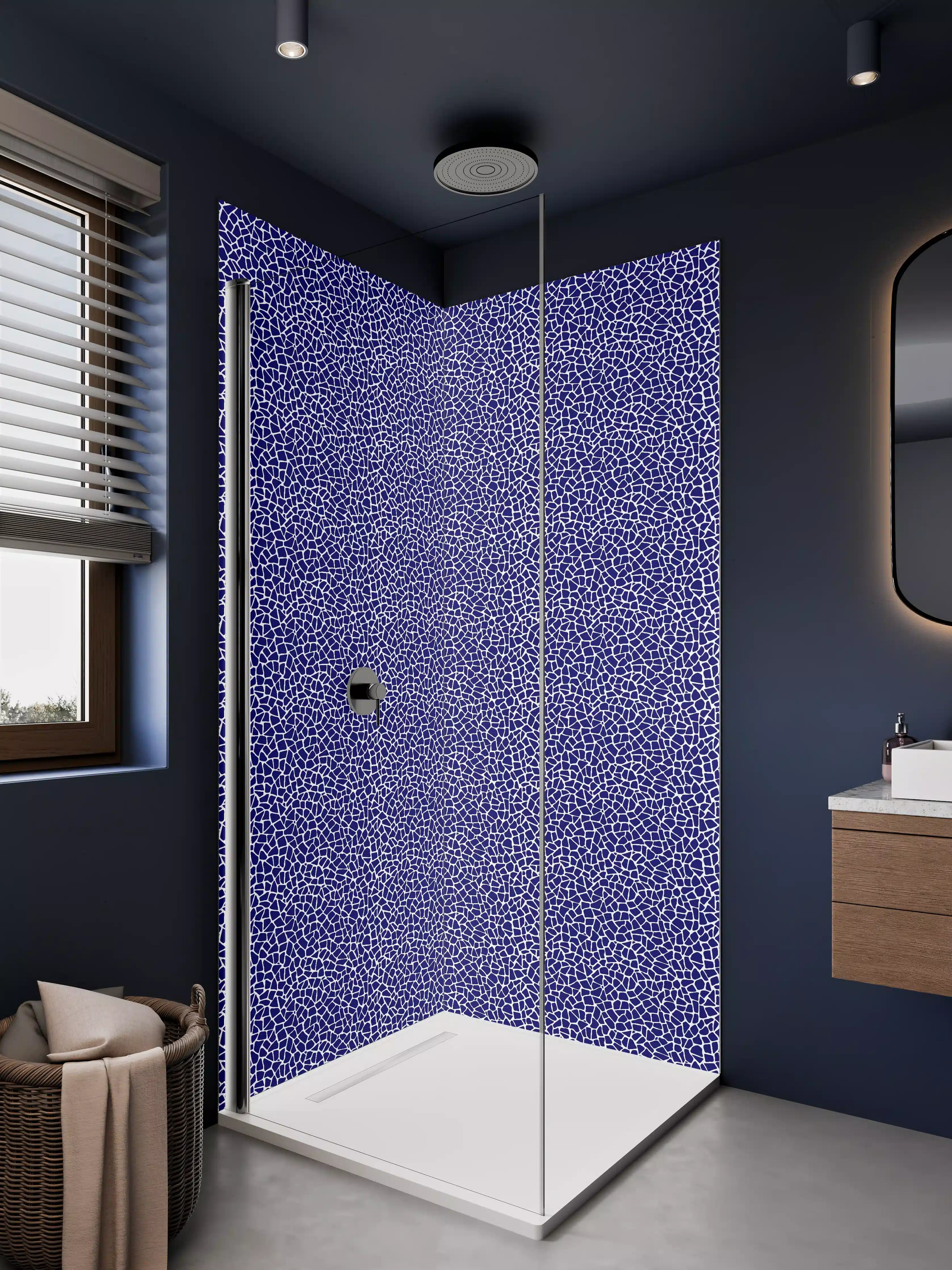 Duschrückwand - Blaue Mosaik-Textur mit feiner Struktur