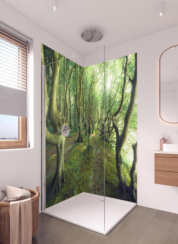 Duschrückwand - Crazy Lane in hellem Badezimmer mit Regenduschkopf  - zweiteilige Eck-Duschrückwand