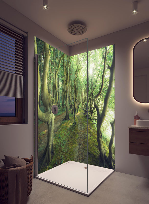 Duschrückwand - Crazy Lane in hellem Badezimmer mit Regenduschkopf  - zweiteilige Eck-Duschrückwand