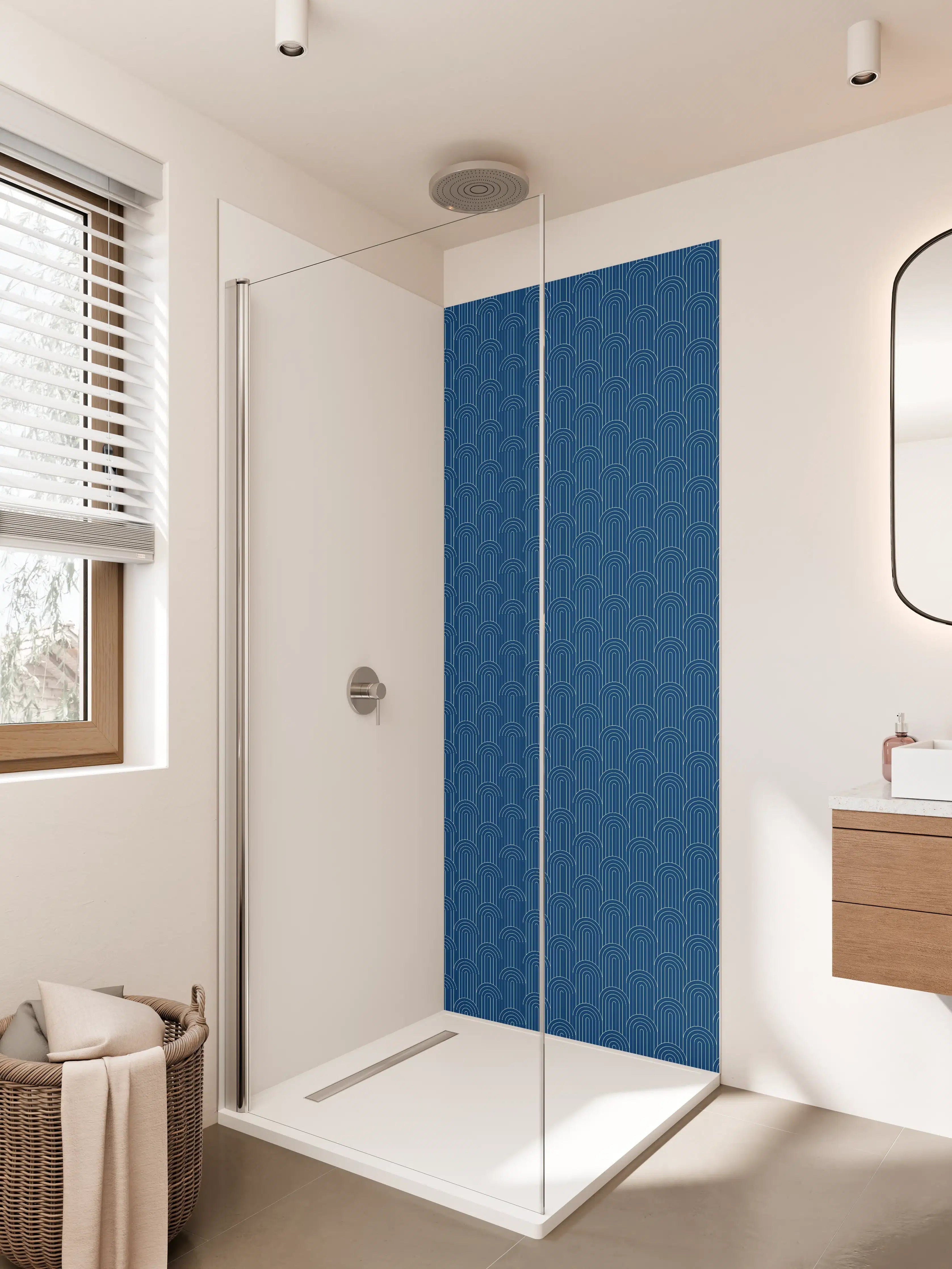 Duschrückwand - Dunkles Wellendesign in Blau