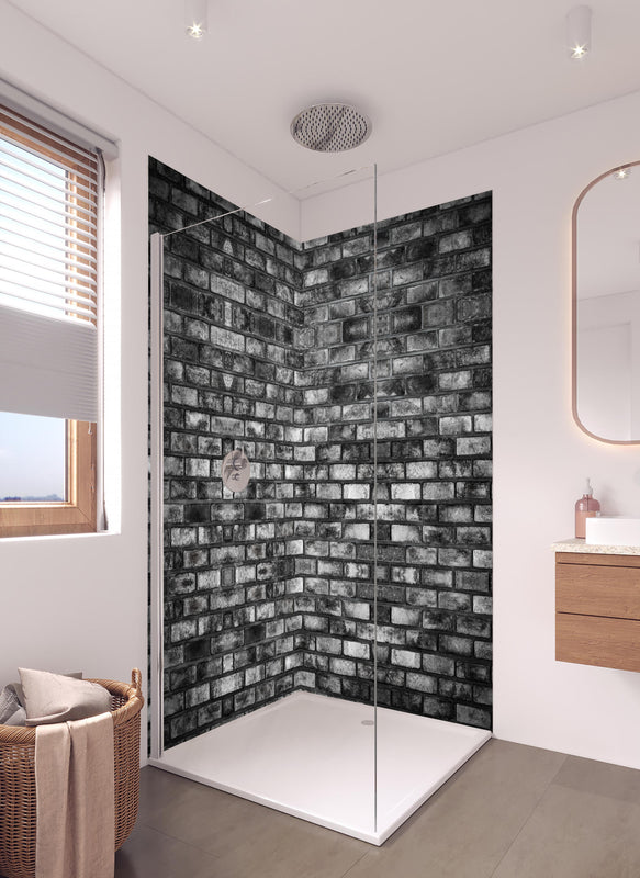 Duschrückwand - Metallische Steinstruktur in hellem Badezimmer mit Regenduschkopf  - zweiteilige Eck-Duschrückwand