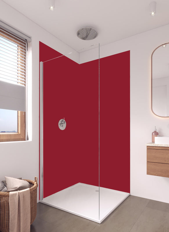 Duschrückwand - RAL 3003 (Rubinrot) in hellem Badezimmer mit Regenduschkopf  - zweiteilige Eck-Duschrückwand