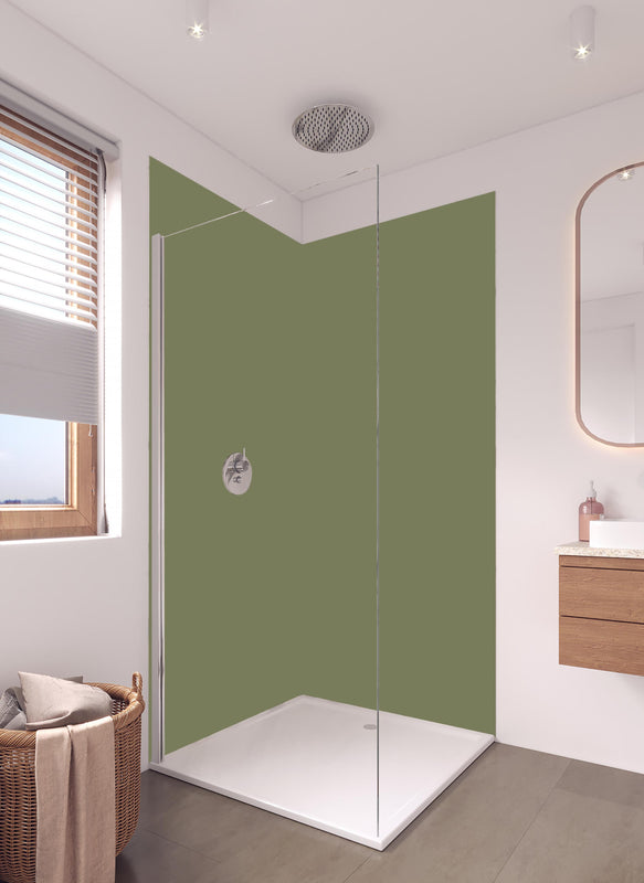 Duschrückwand - RAL 6013 (Schilfgrün) in hellem Badezimmer mit Regenduschkopf  - zweiteilige Eck-Duschrückwand