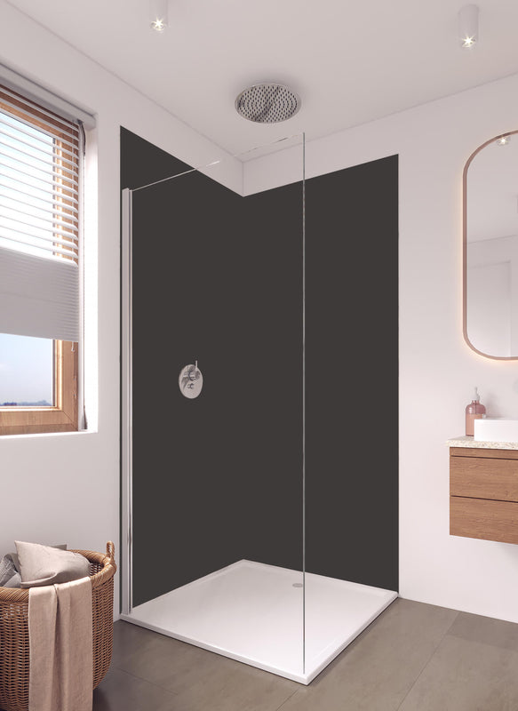 Duschrückwand - RAL 8019 (Graubraun) in hellem Badezimmer mit Regenduschkopf  - zweiteilige Eck-Duschrückwand