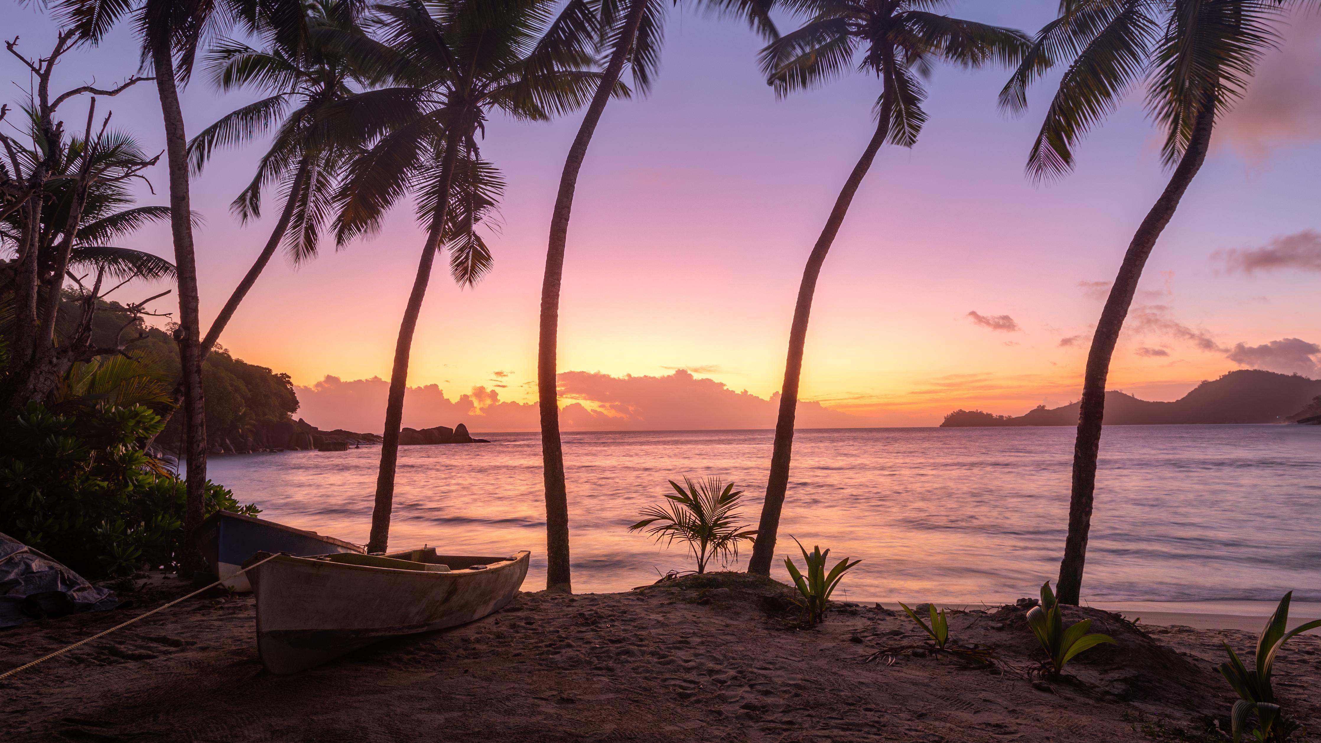 Duschrückwand-Sonnenuntergang am Strand Anse Takamaka