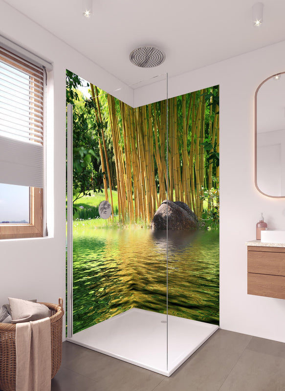 Duschrückwand - Tropischer Bambuswald mit See in Zentralasien in hellem Badezimmer mit Regenduschkopf  - zweiteilige Eck-Duschrückwand
