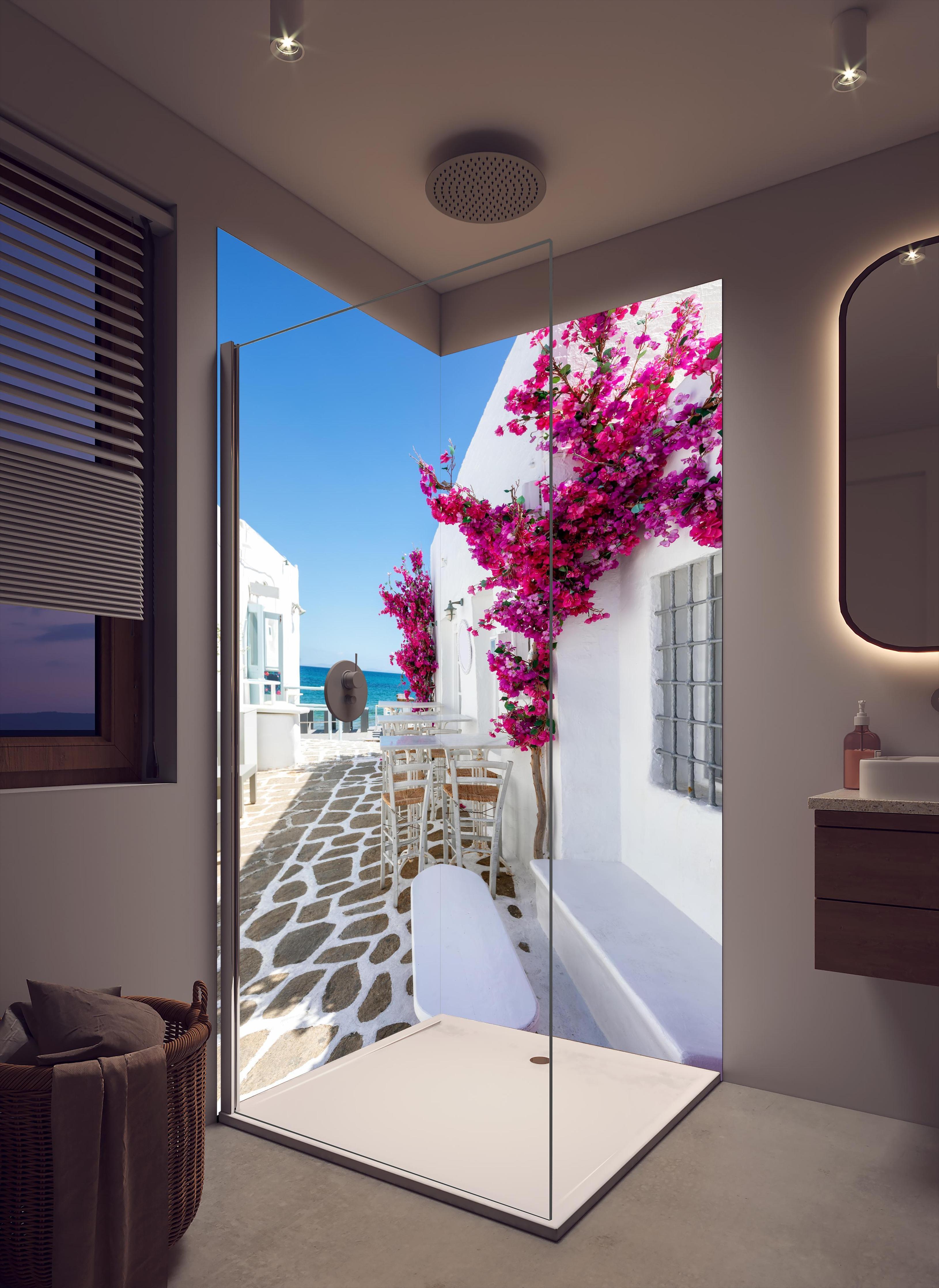 Duschrückwand - Weiße Gasse mit Oleander Blumen in Mykonos in cremefarbenem Badezimmer mit Regenduschkopf