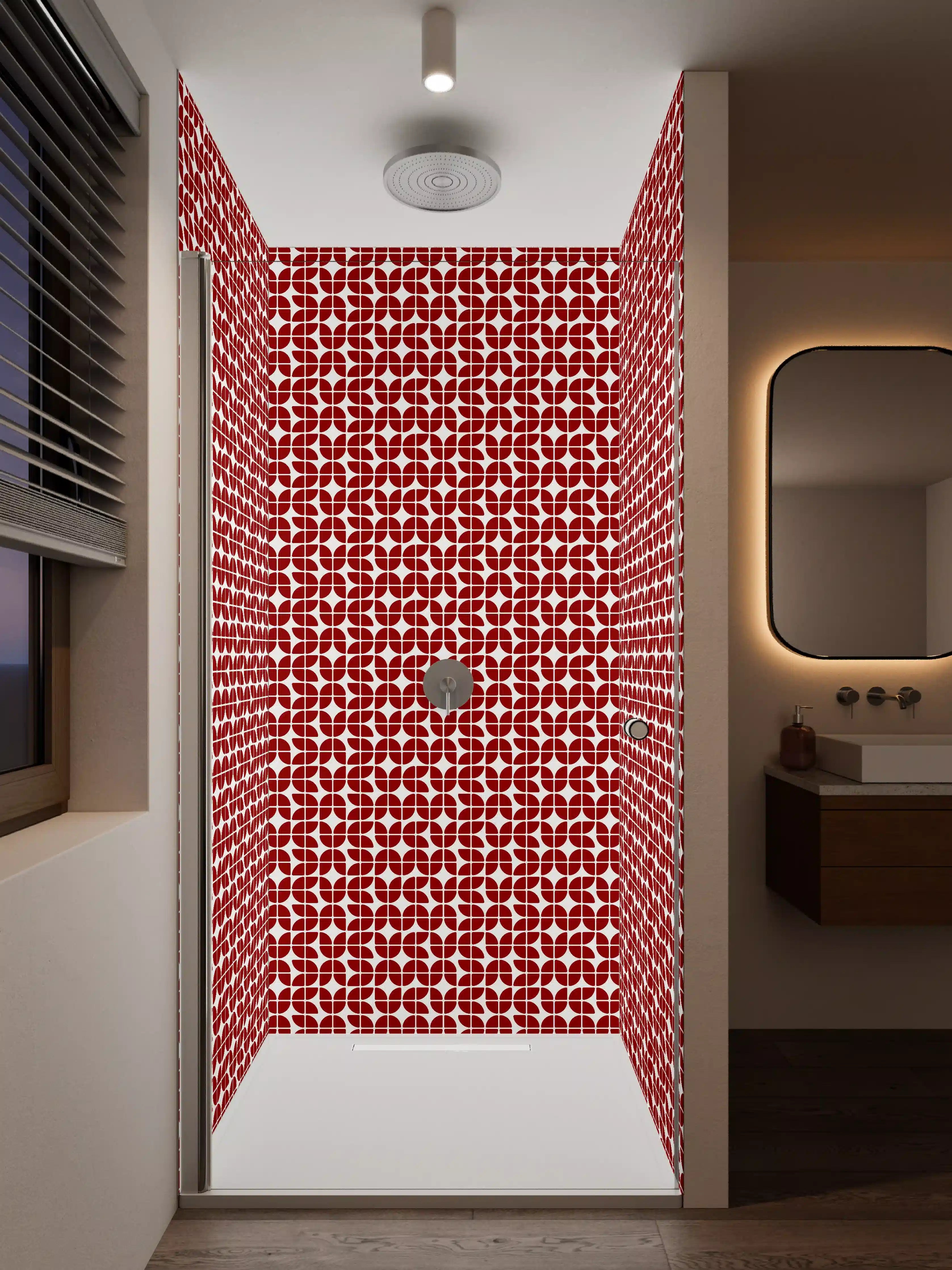 Duschrückwand - Elegantes Rot-Weiß-Muster mit geometrischen Formen