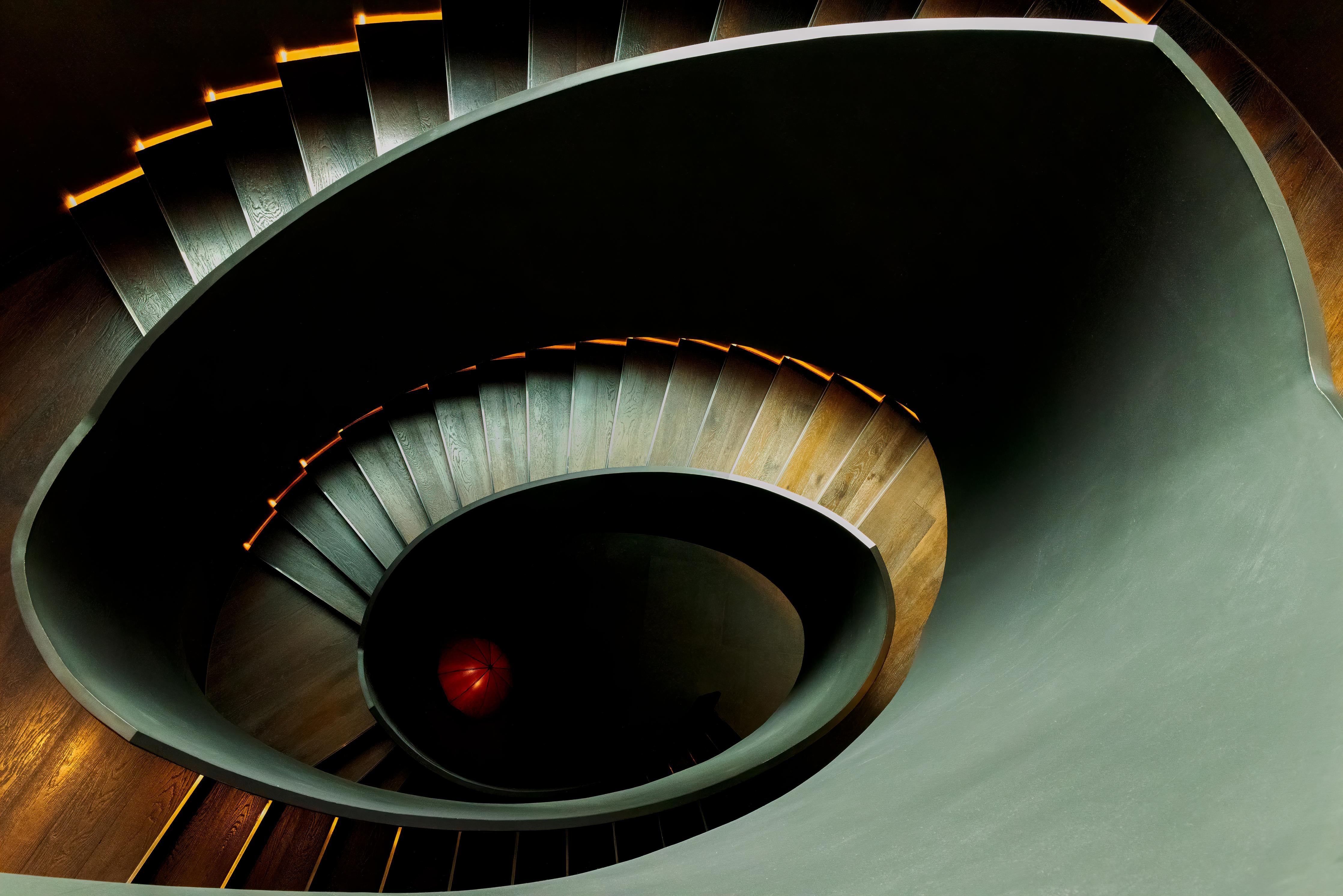 Duschrückwand-Gräuliche Architektur - Treppen