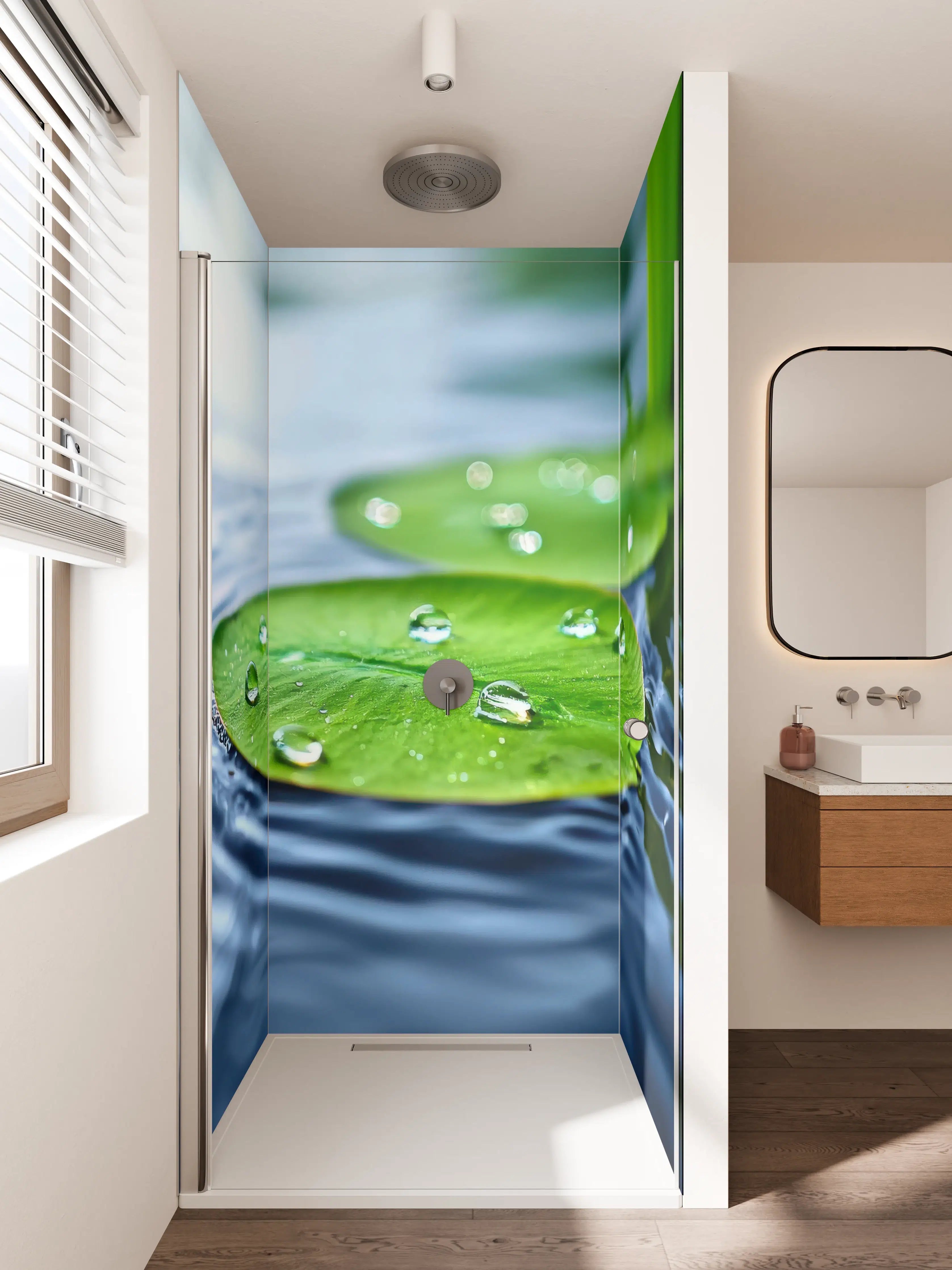 Duschrückwand - Grüner Seerosenblatt mit Wassertropfen in Natur