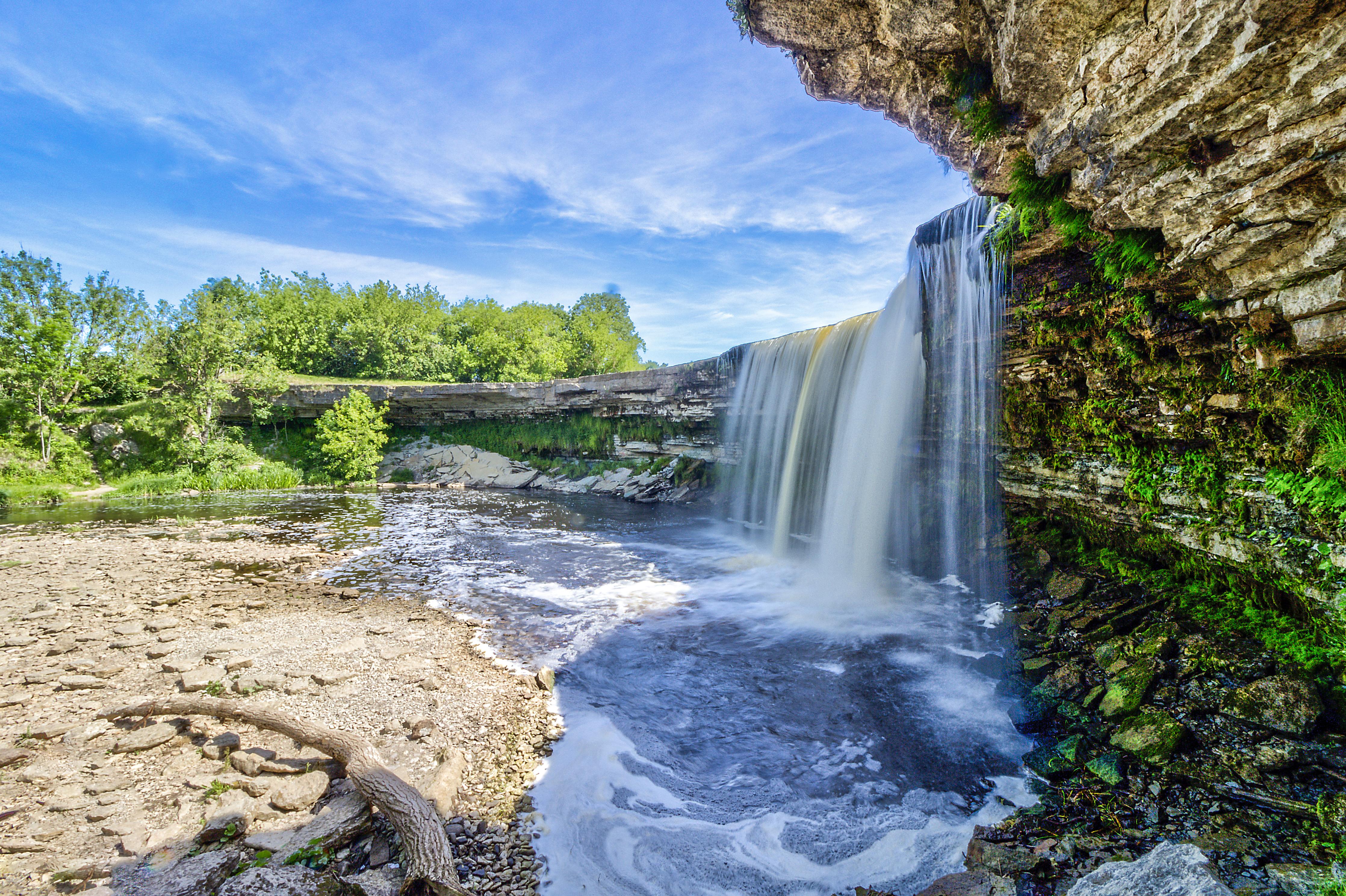 Duschrückwand-Jagala Wasserfall Estland Sommer Tag