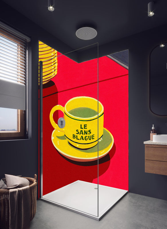 Duschrückwand - Le Sans Blague in hellem Badezimmer mit Regenduschkopf  - zweiteilige Eck-Duschrückwand
