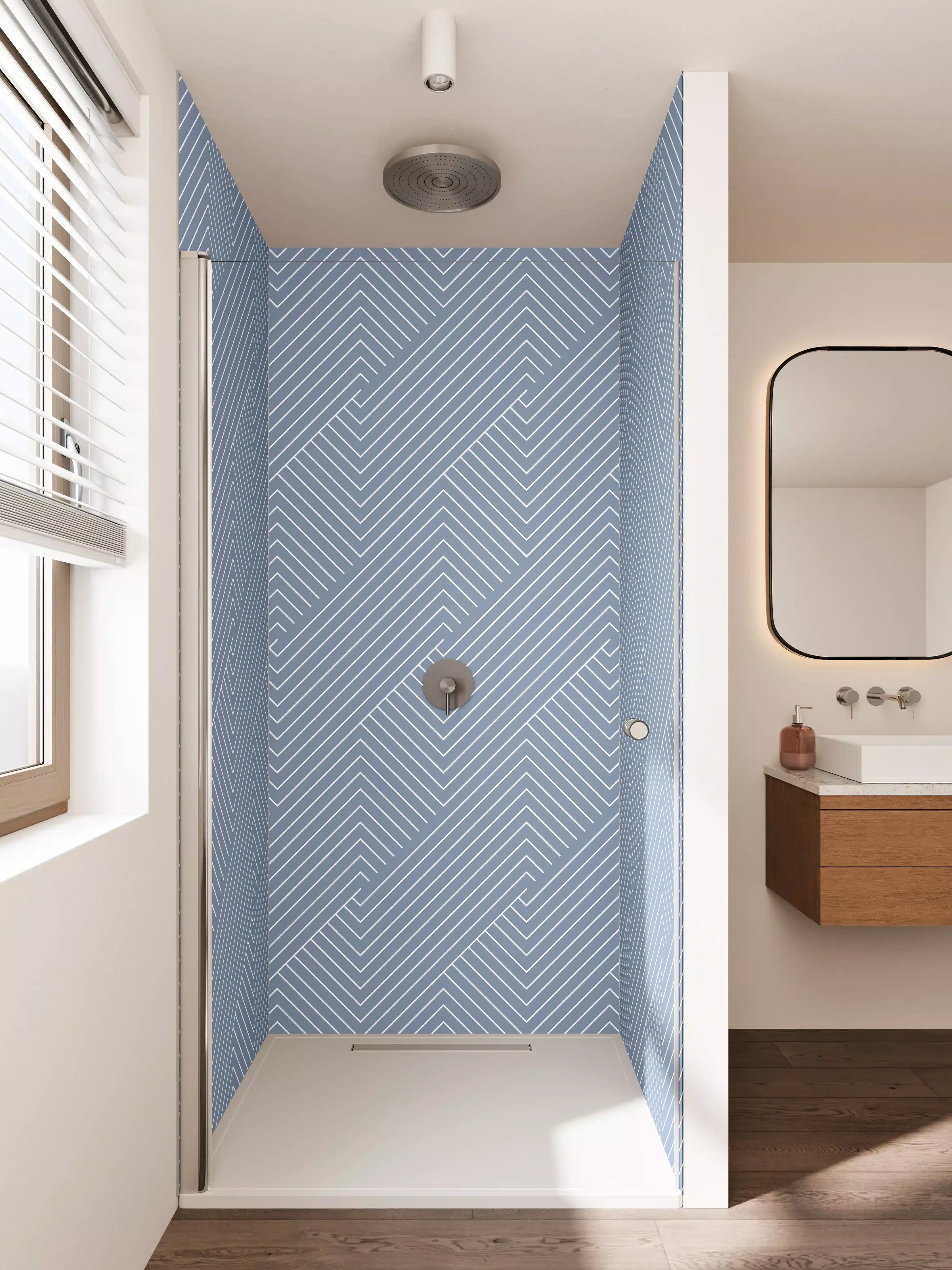 Duschrückwand - Leichte blaue Musterwand mit geometrischer Struktur