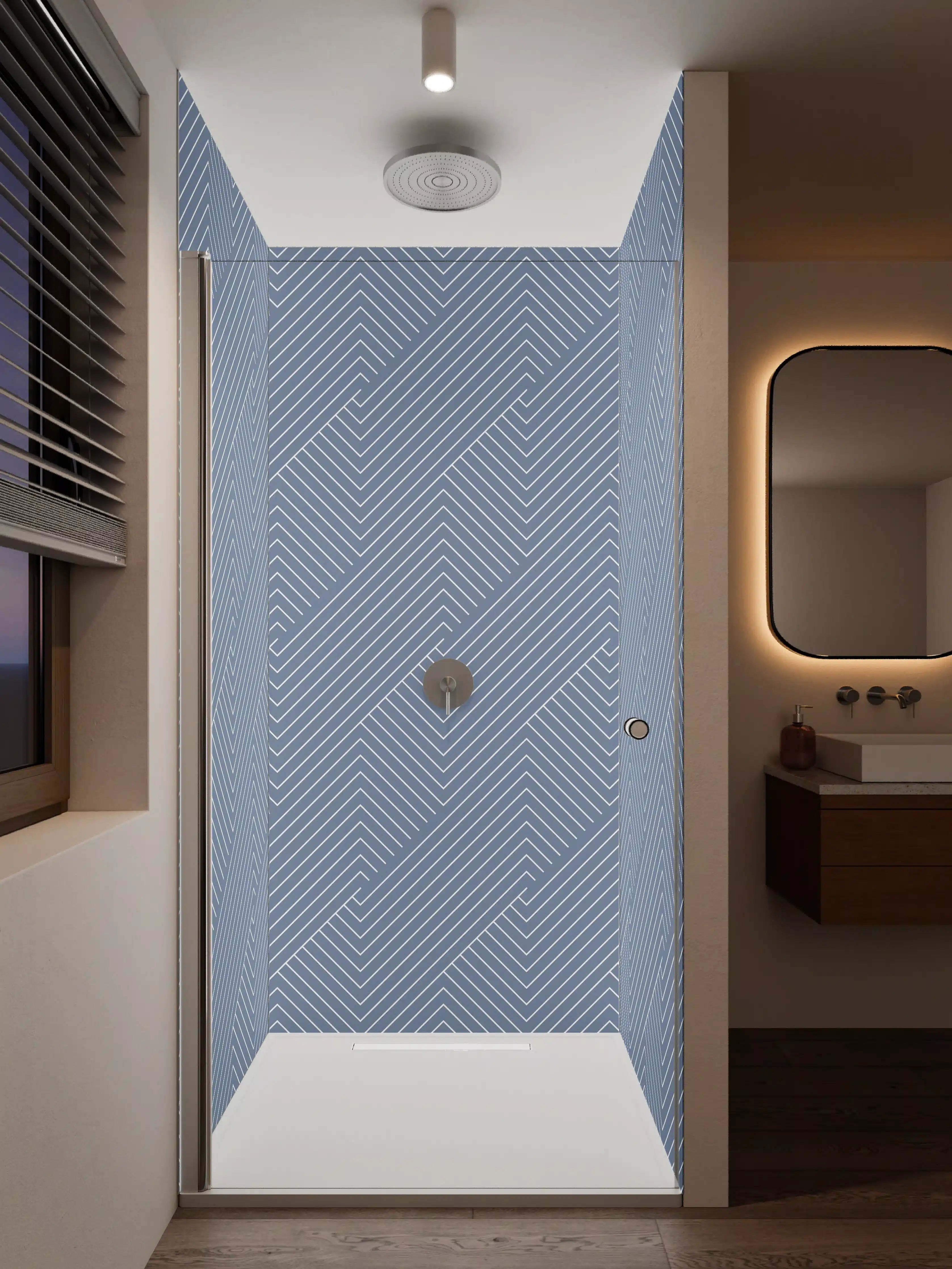 Duschrückwand - Leichte blaue Musterwand mit geometrischer Struktur