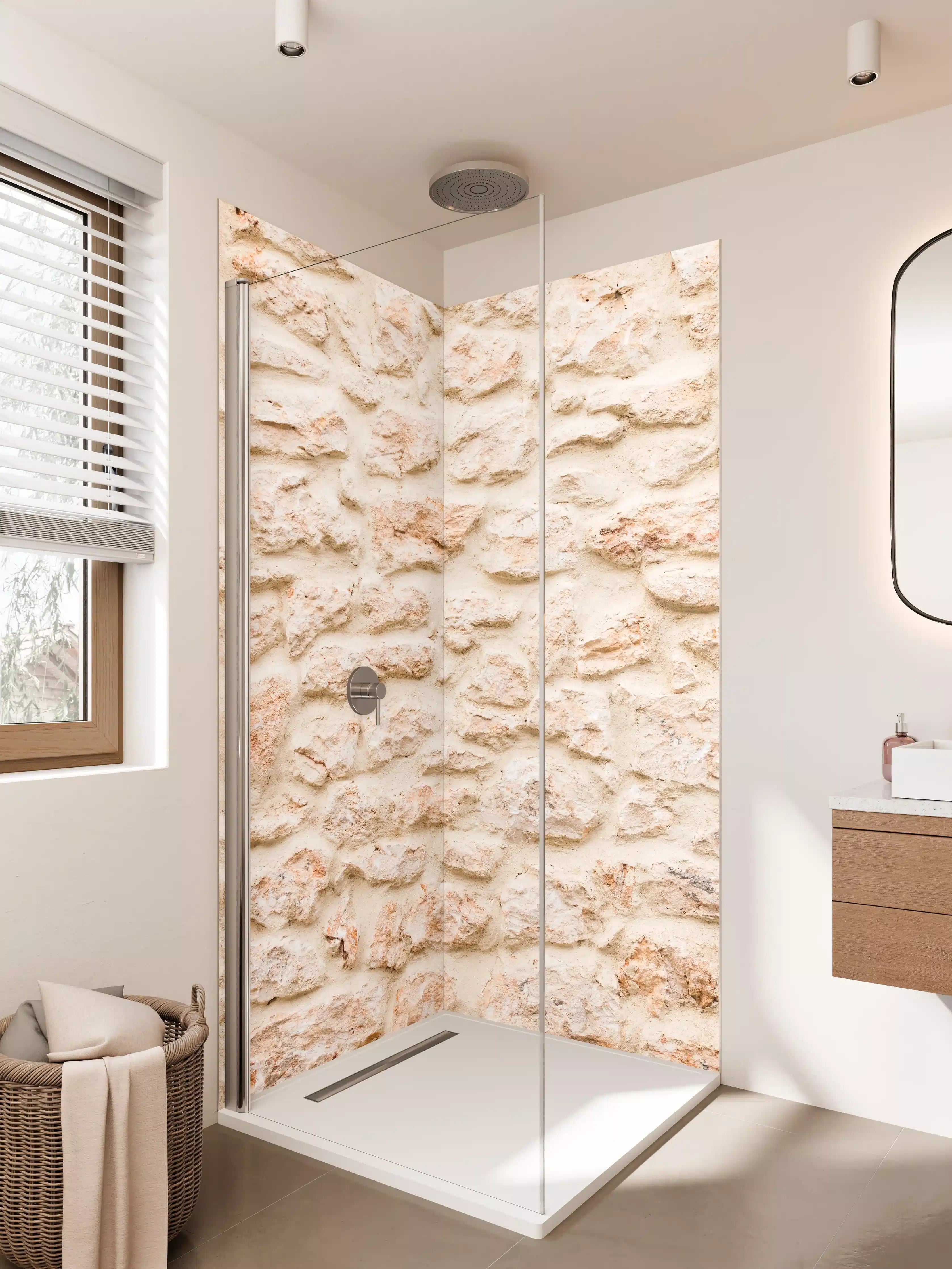 Duschrückwand - Moderne Steinwand mit hellem Putz