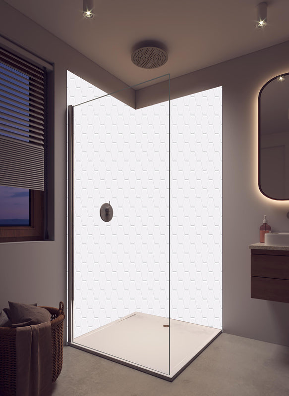 Duschrückwand - Moderne Weiß und Grau Mauerwerktextur in hellem Badezimmer mit Regenduschkopf  - zweiteilige Eck-Duschrückwand
