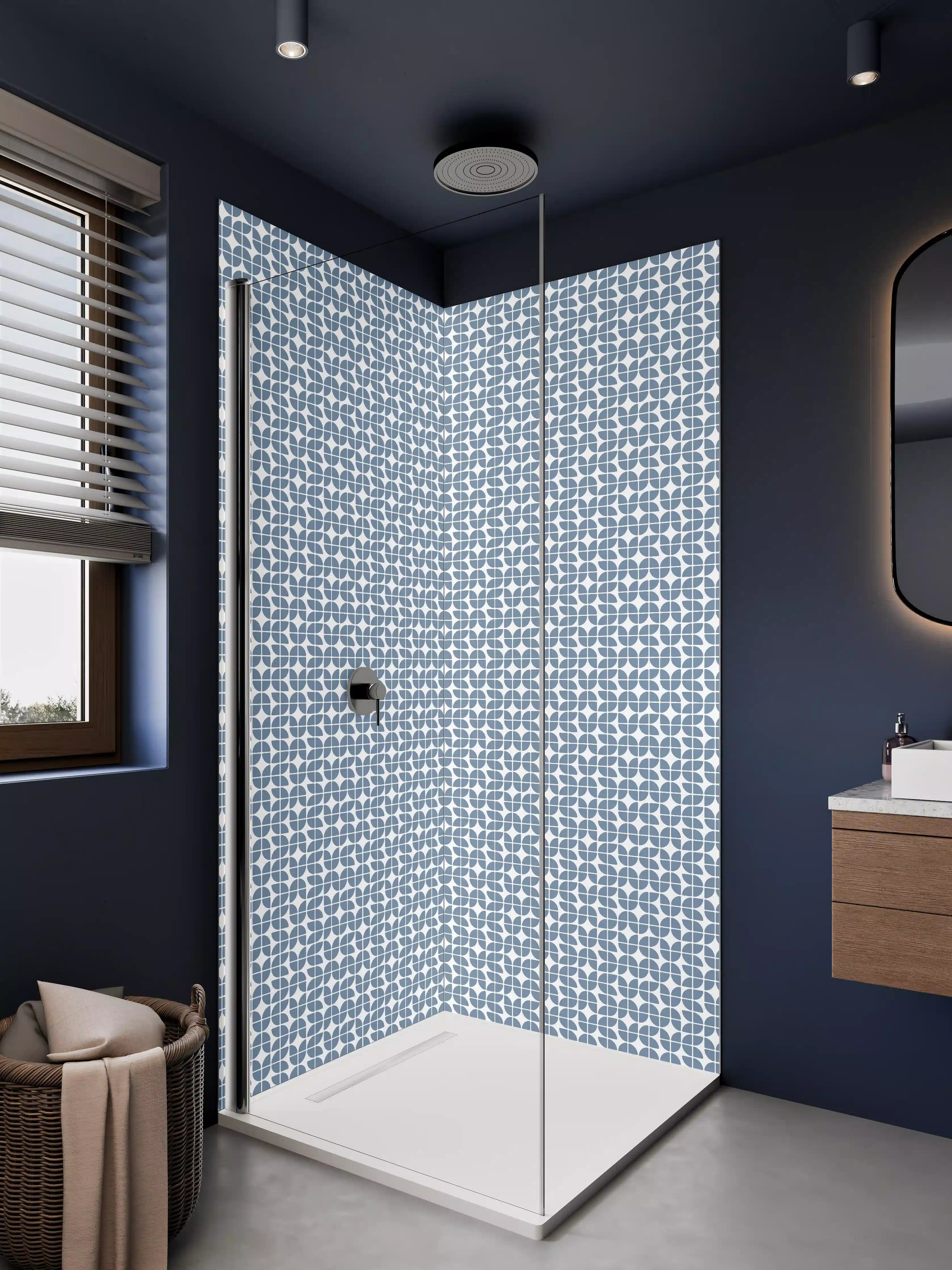 Duschrückwand - Moderne blaue geometrische Fliesenmuster