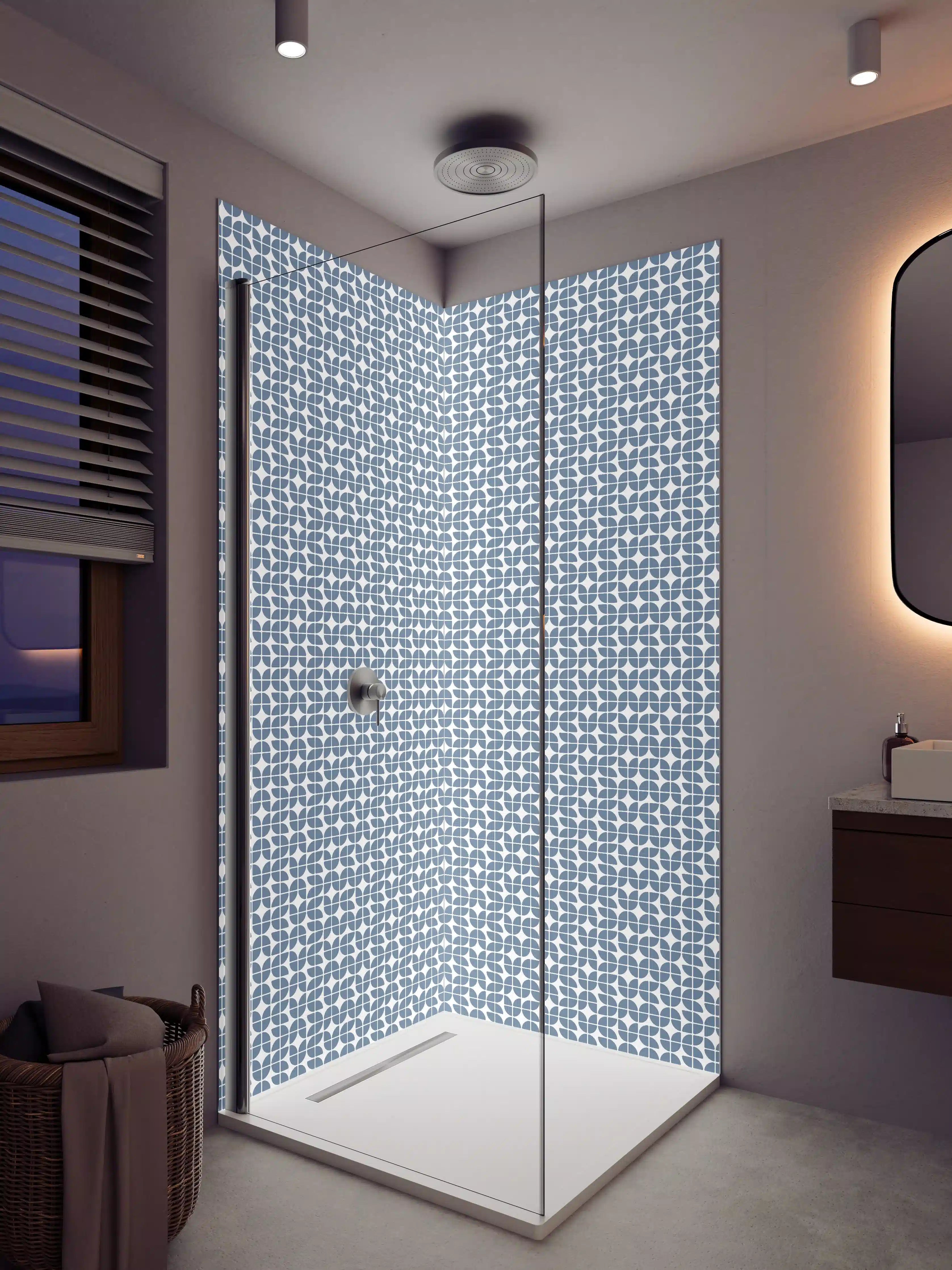 Duschrückwand - Moderne blaue geometrische Fliesenmuster