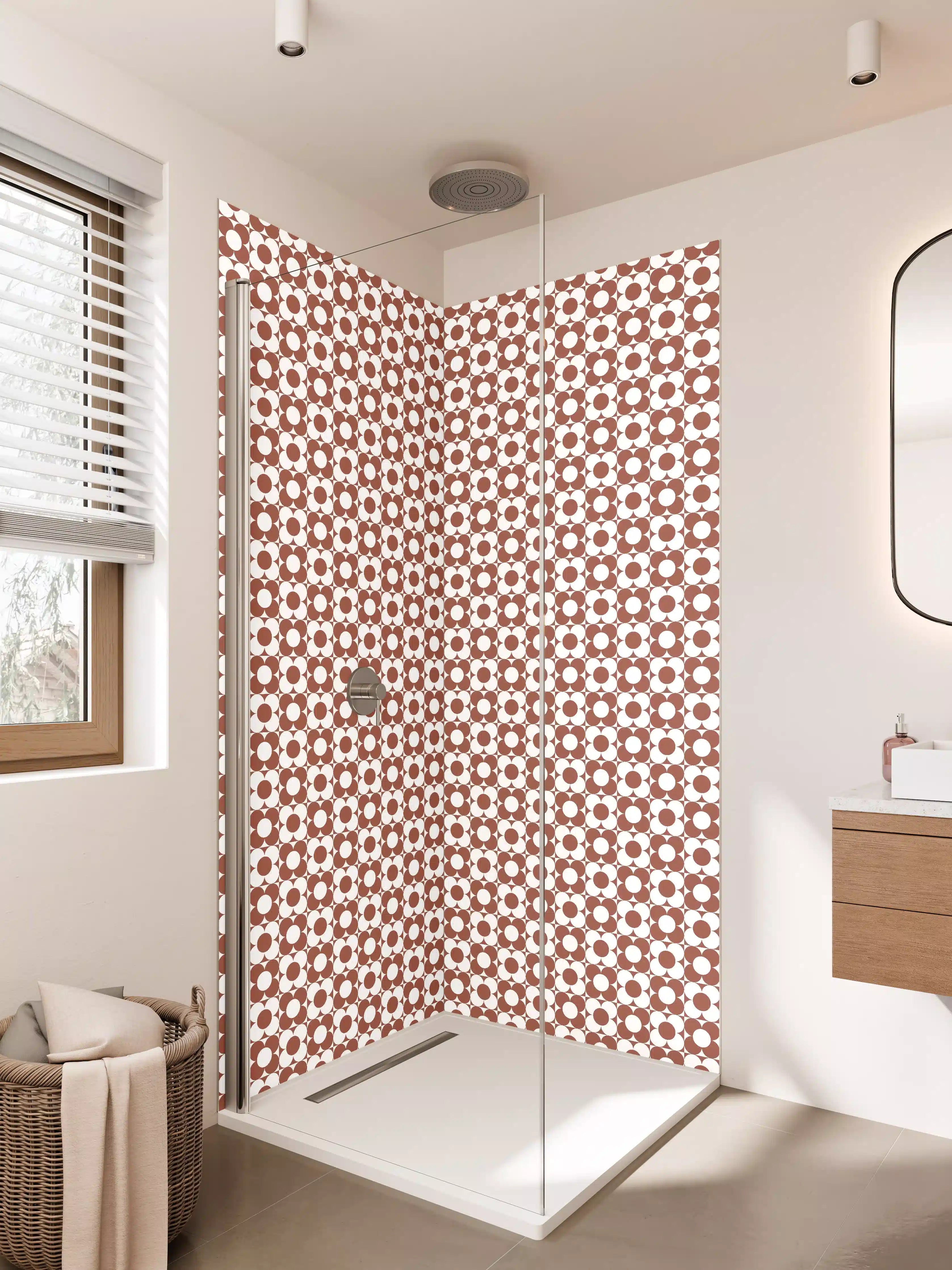 Duschrückwand - Musterhafte braune Geometrie mit kleinen weißen Details