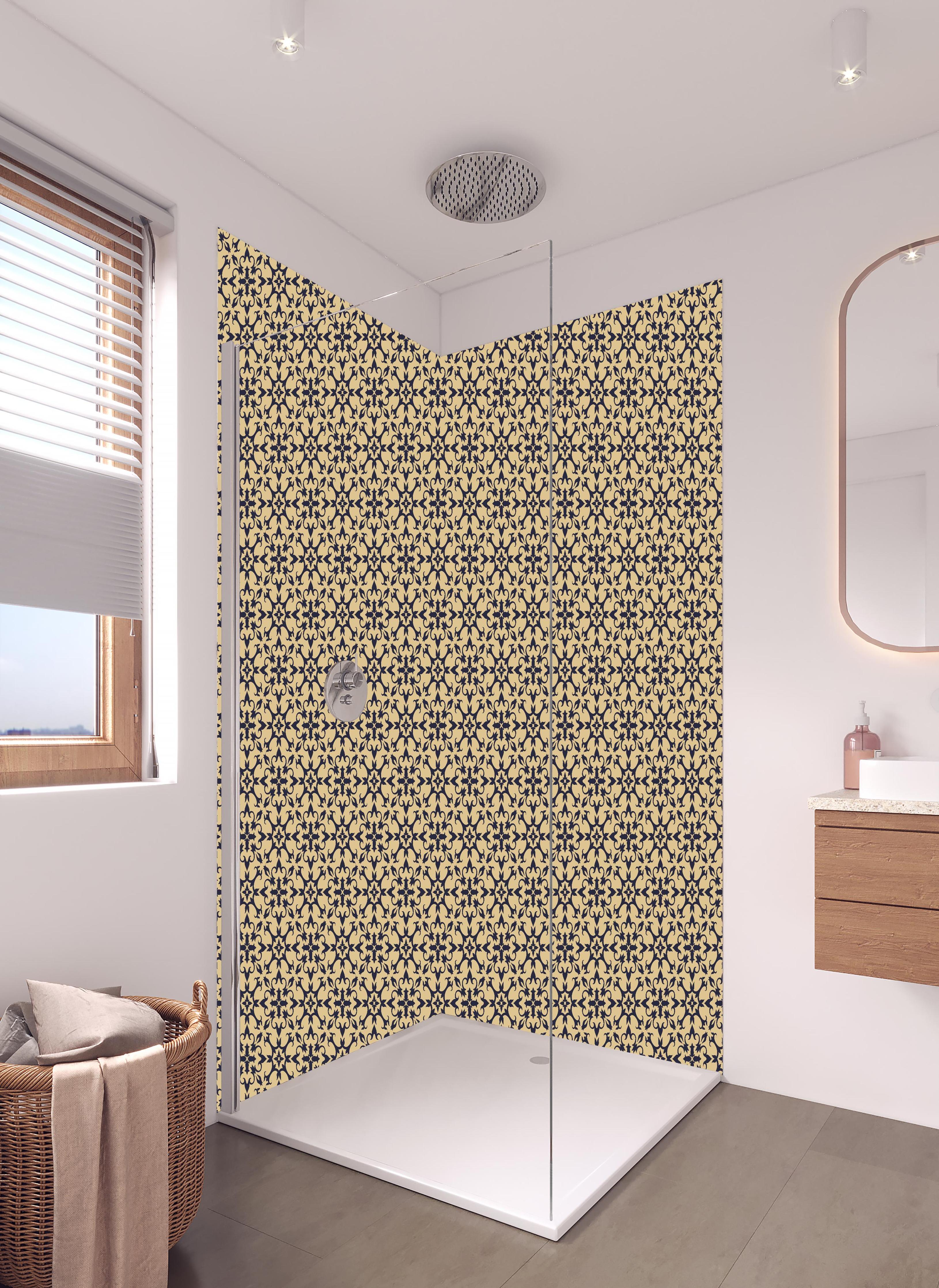 Duschrückwand - Nahtloses Beige-Vintage-Ornament Design in hellem Badezimmer mit Regenduschkopf  - zweiteilige Eck-Duschrückwand