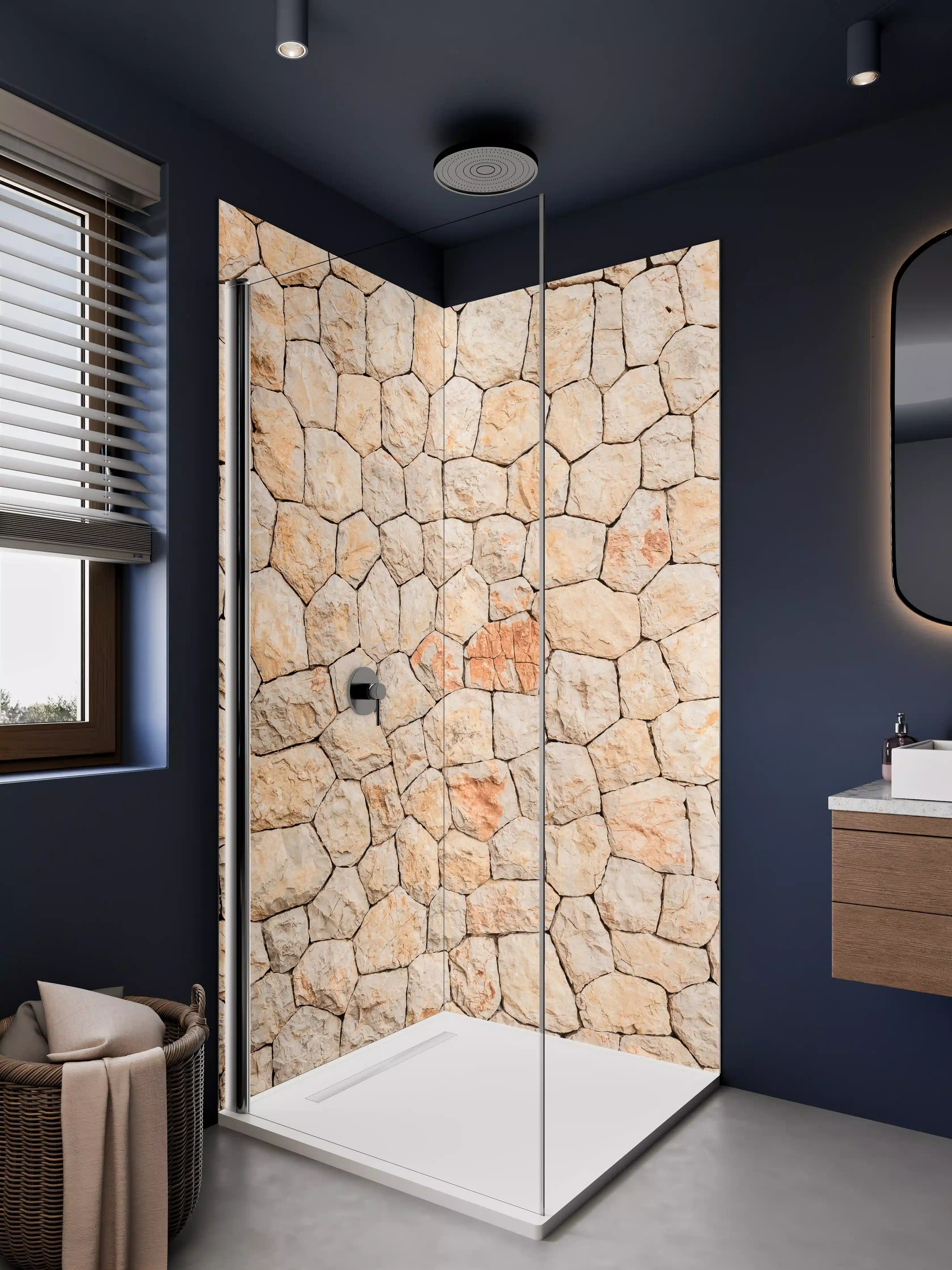 Duschrückwand - Natürliche Steine-Optik mit warmen Beige- und Terrakottatönen