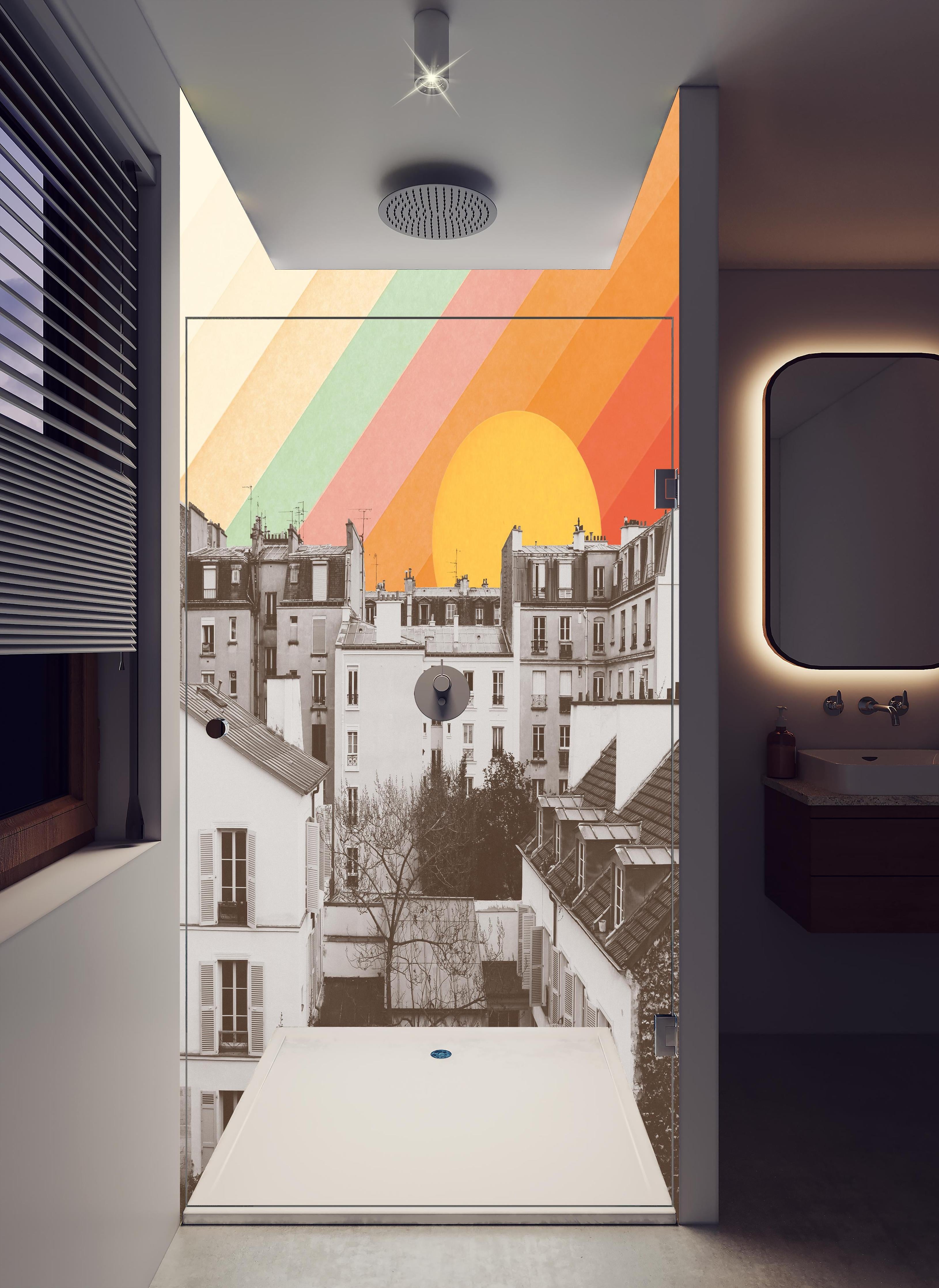 Duschrückwand - Regenbogenstreifen über Paris Schwarzweiß in hellem Badezimmer mit Regenduschkopf  - zweiteilige Eck-Duschrückwand