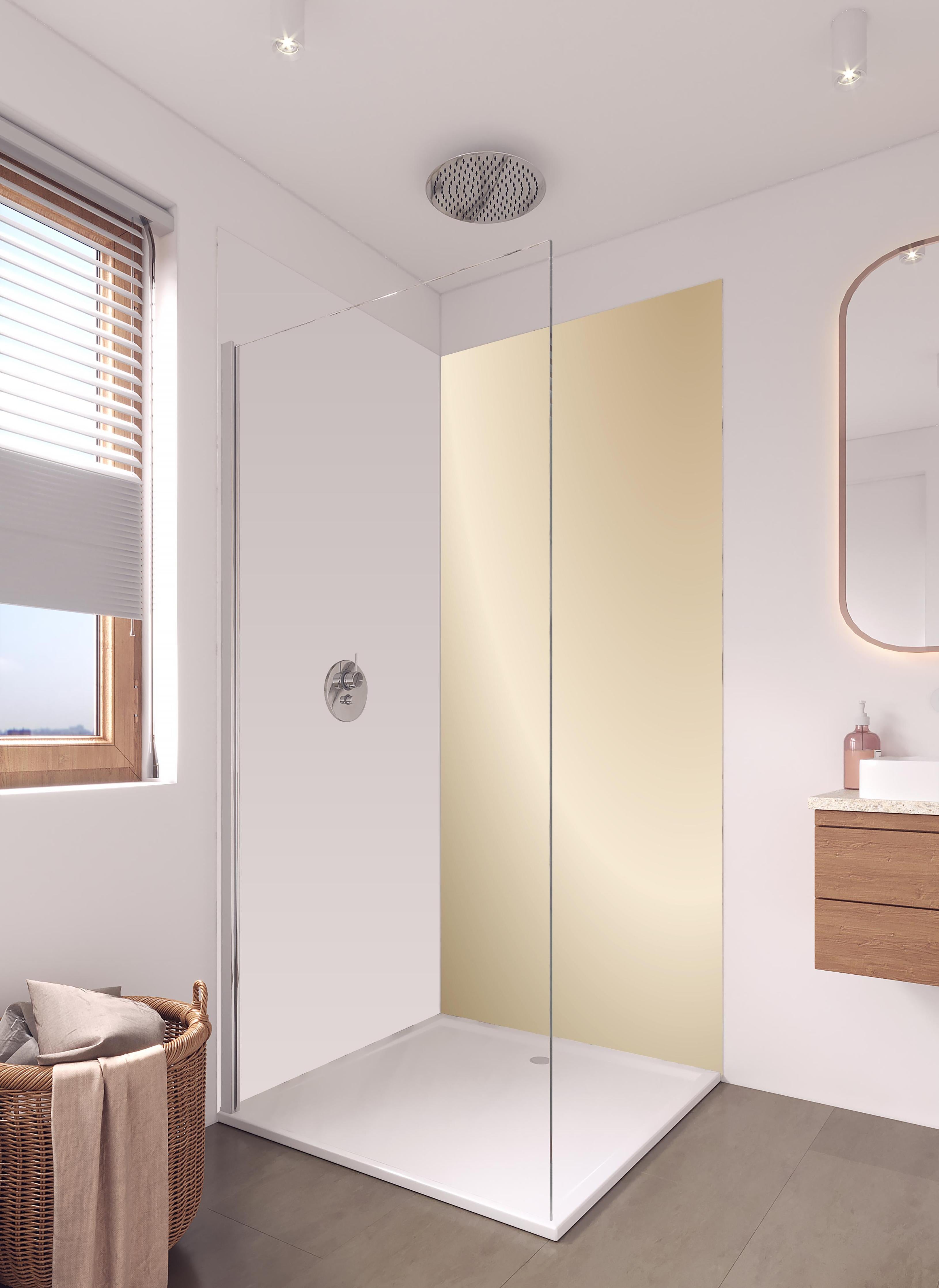 Duschrückwand - Sanfter Beige-Creme Farbverlauf Hintergrund in hellem Badezimmer mit Regenduschkopf  - zweiteilige Eck-Duschrückwand