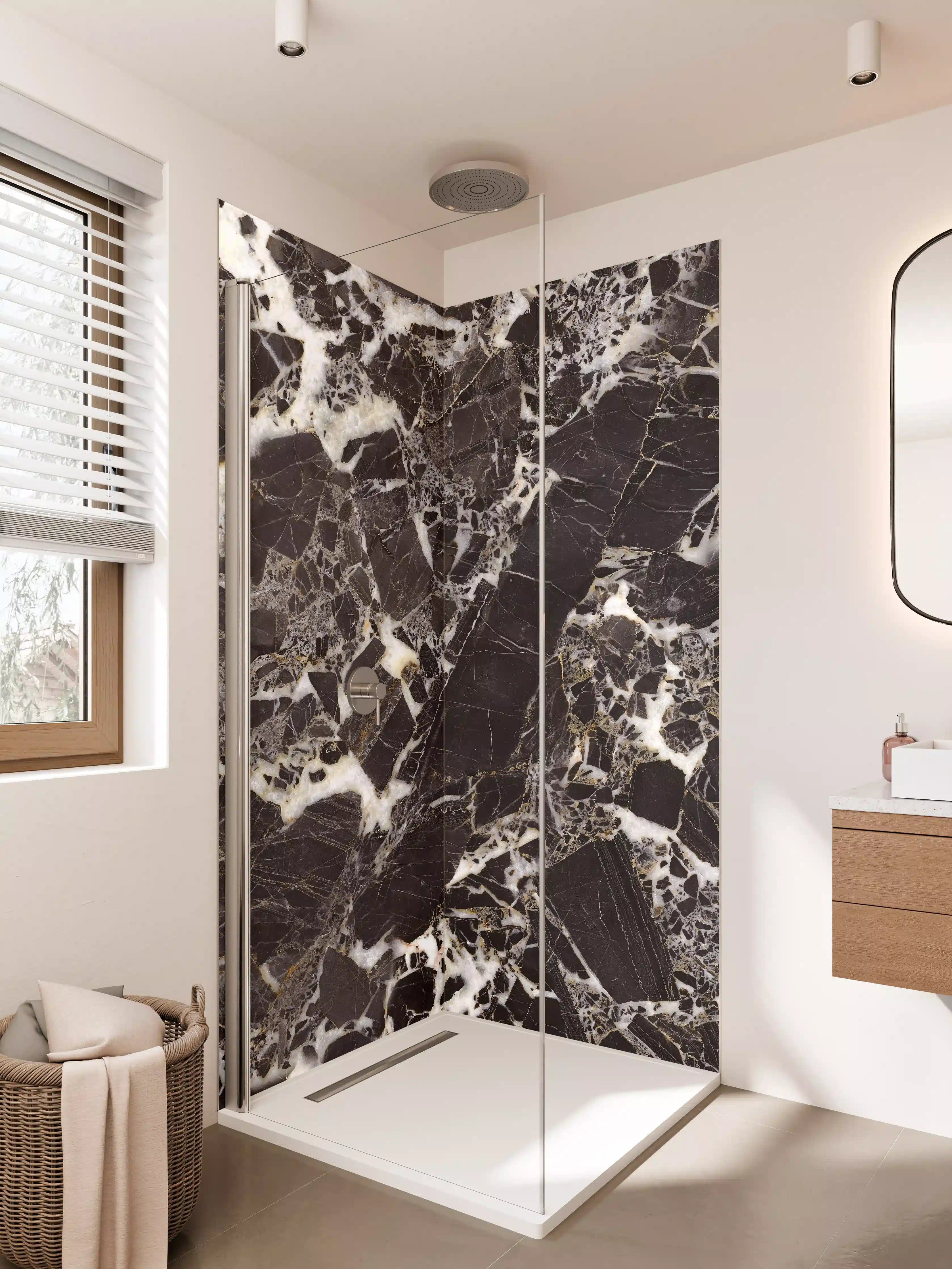 Duschrückwand - Schwarze Marmor-Textur mit weißen Akzenten