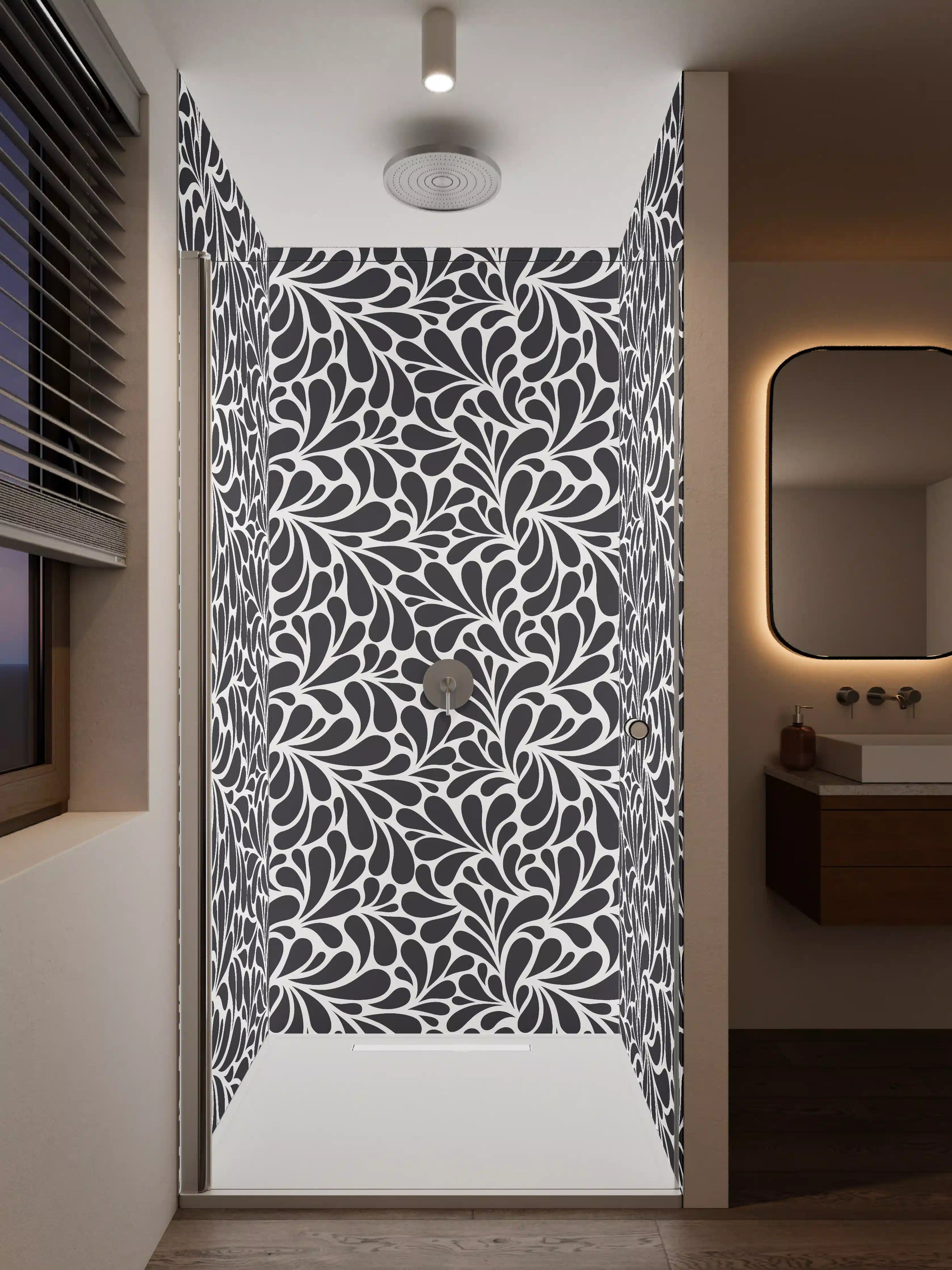Duschrückwand - Schwarzes und weißes floral inspiriertes Muster