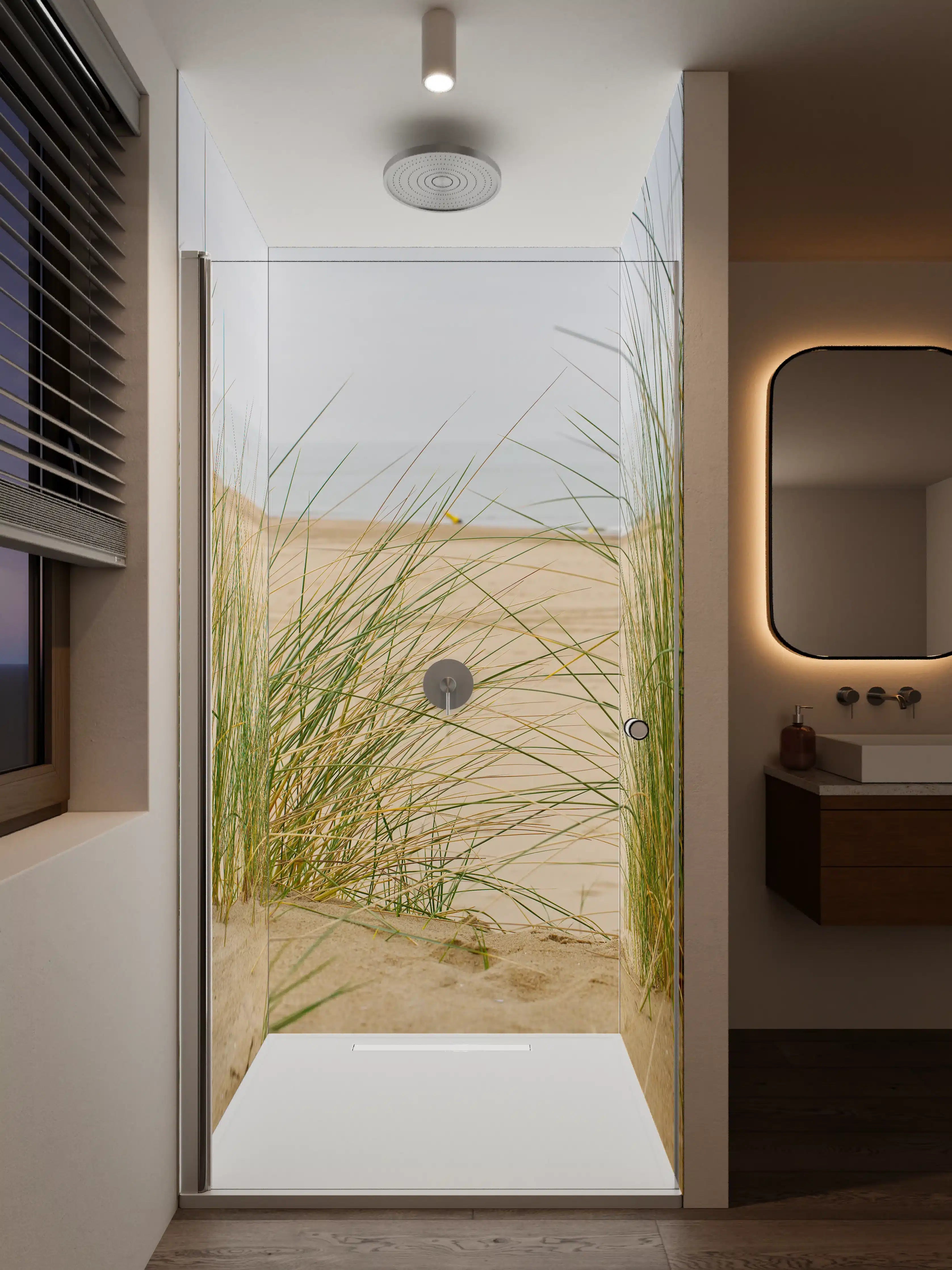 Duschrückwand - Strand mit Sand und Gräser in sanften Tönen