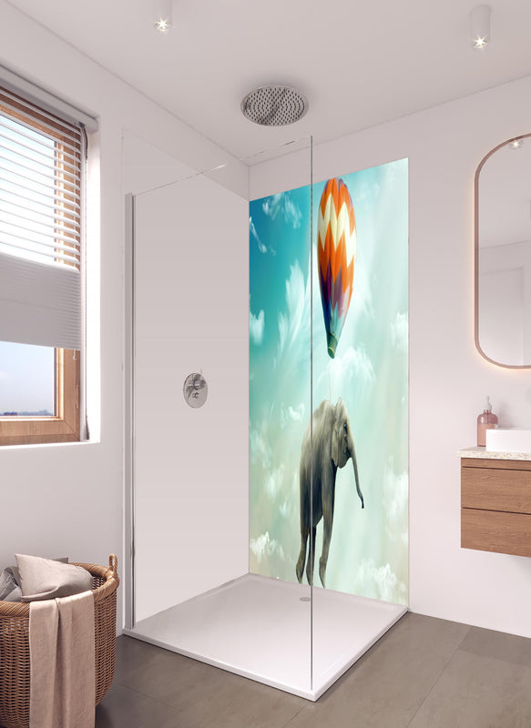 Duschrückwand - Unrealistische Darstellung  in hellem Badezimmer mit Regenduschkopf  - zweiteilige Eck-Duschrückwand
