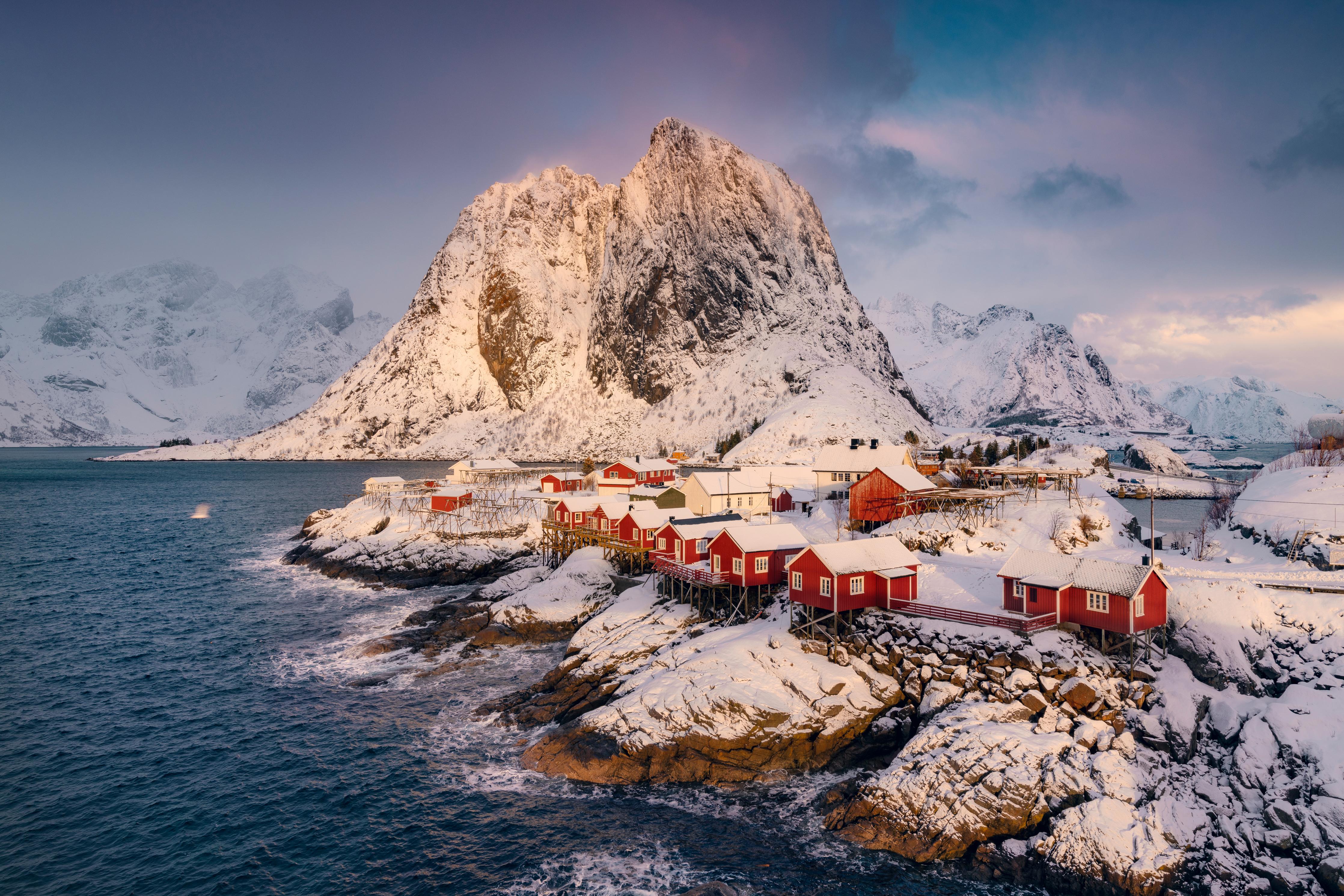 Duschrückwand-Verschneite Lofoten Inseln mit Nordlicht