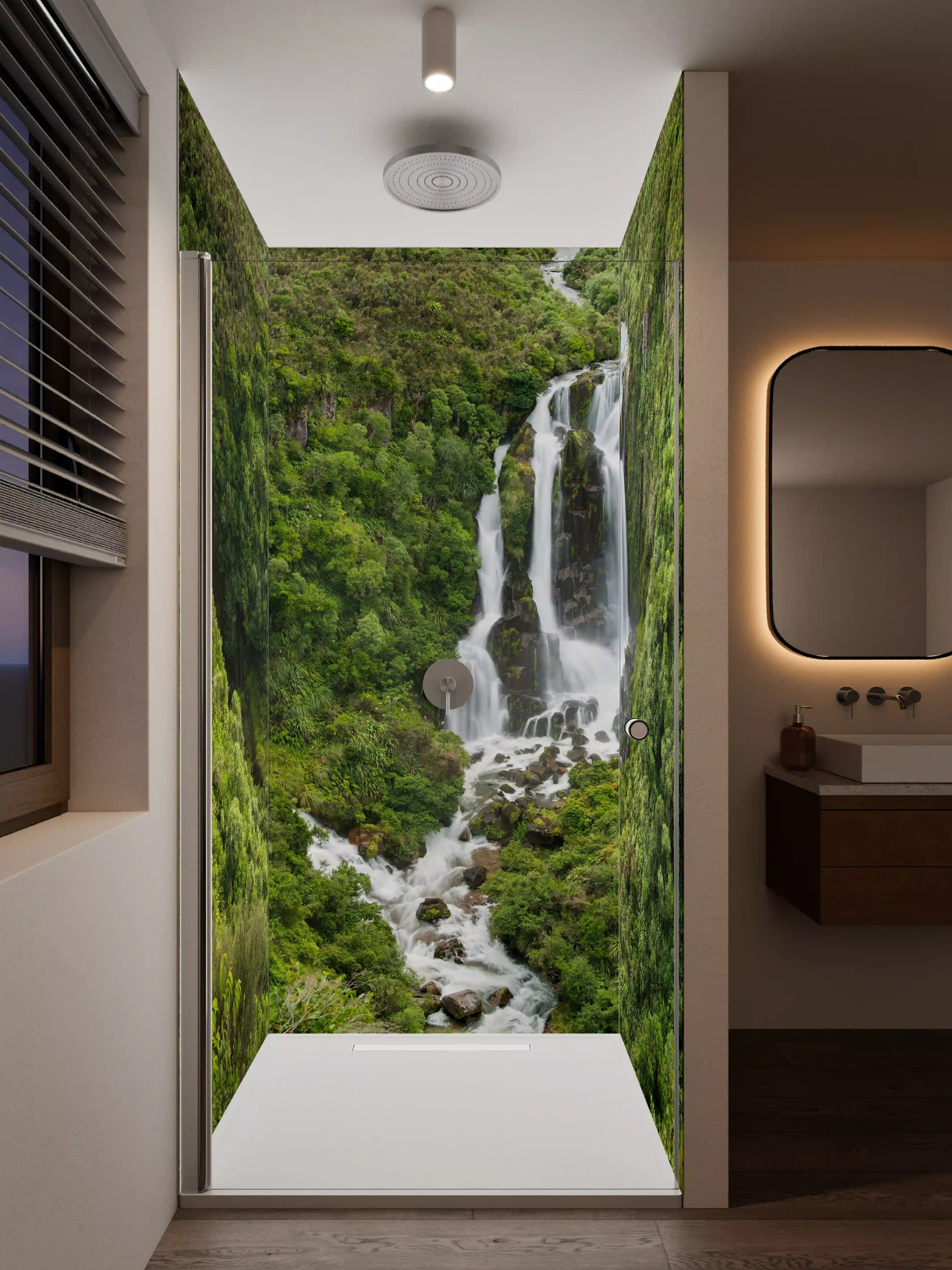 Duschrückwand - Wasserfall in grünem Tal