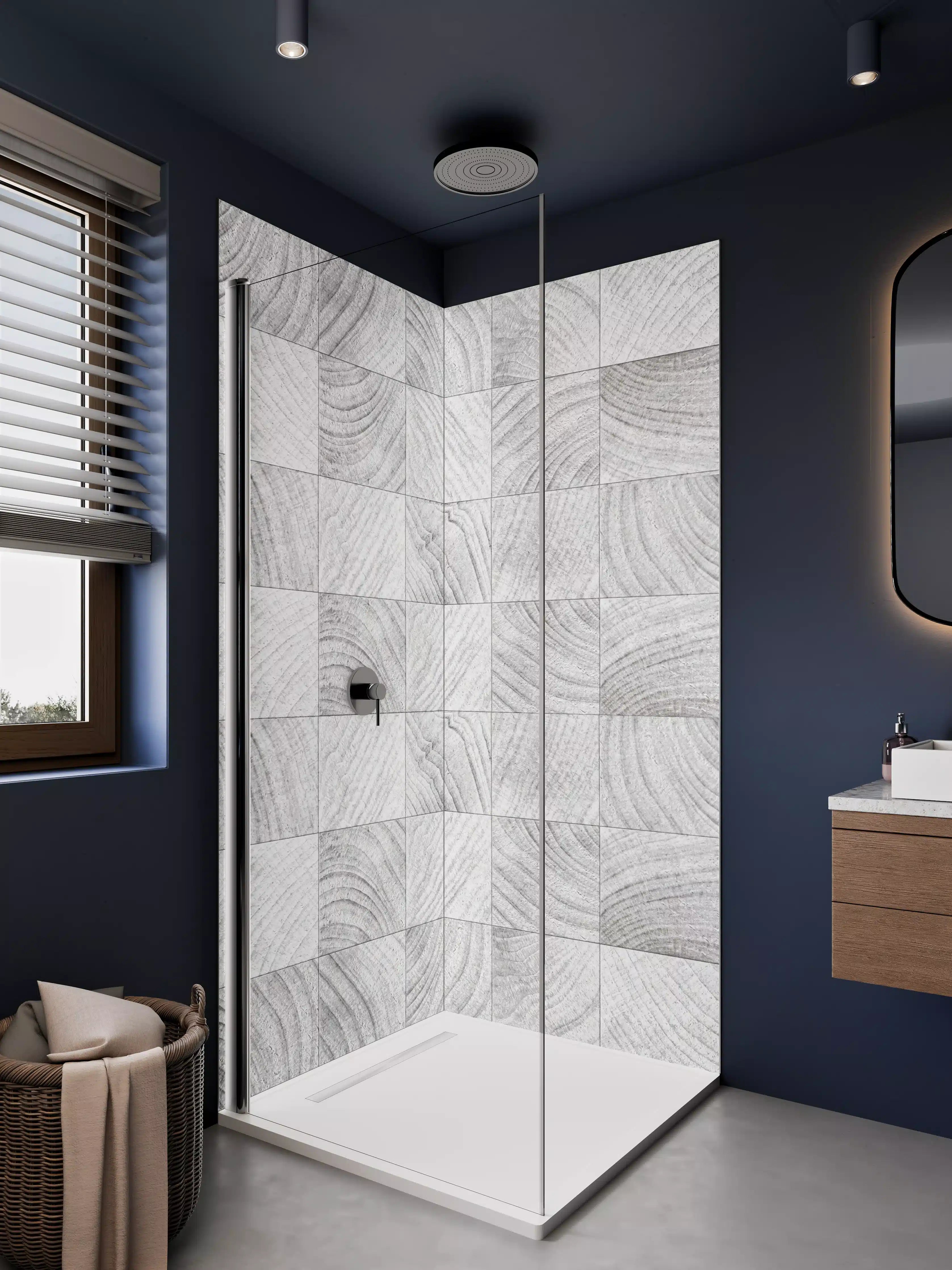 Duschrückwand - Weiße Holzmaserung mit Grautönen