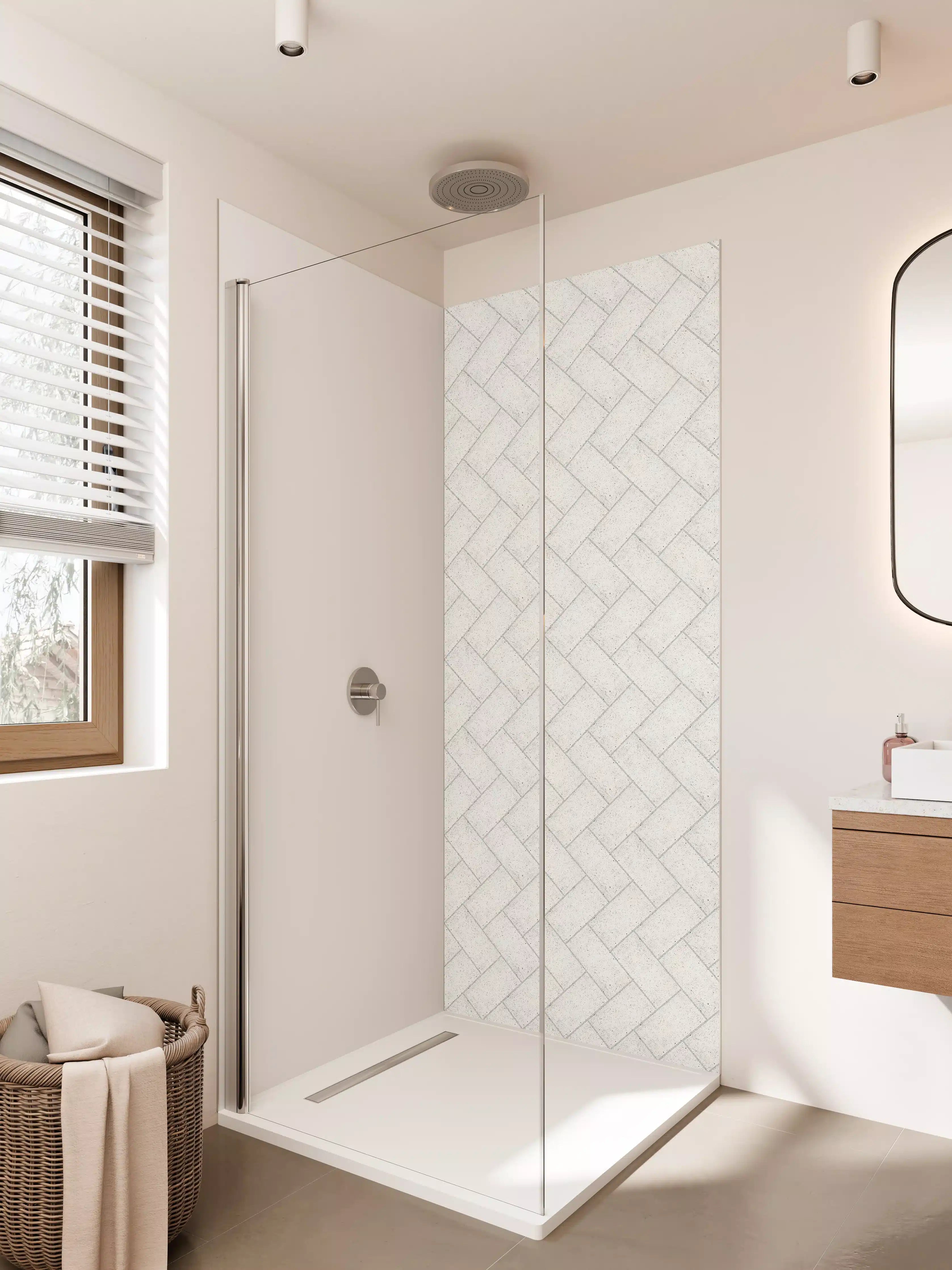 Duschrückwand - Weiße Mosaikfliesen mit feiner Linienstruktur