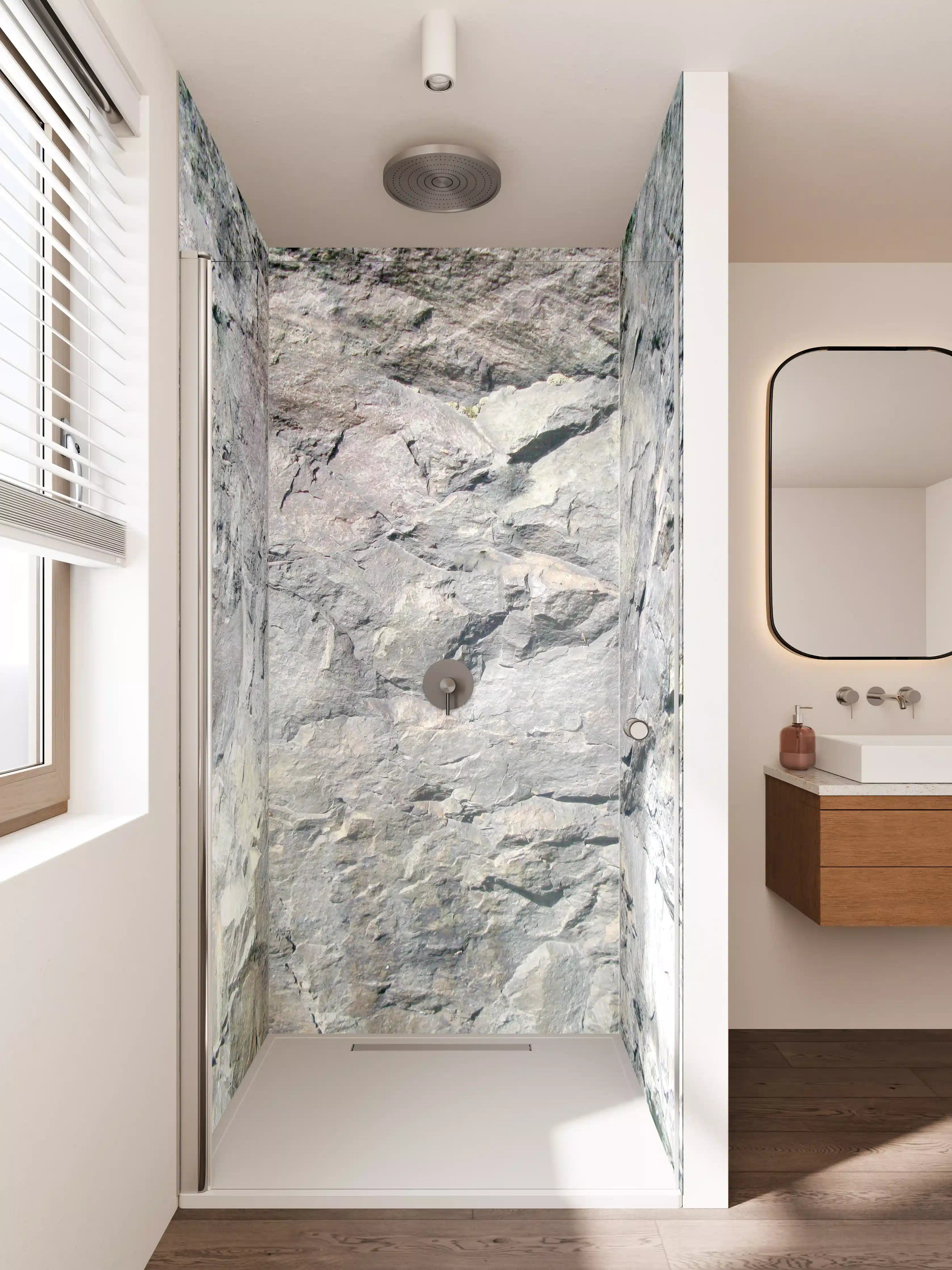 Duschrückwand - Weiße und graue Natursteinwand