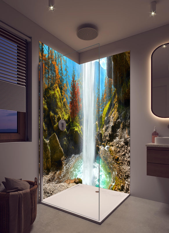 Duschrückwand - türkiser Wasserfall in Slowenien in hellem Badezimmer mit Regenduschkopf  - zweiteilige Eck-Duschrückwand