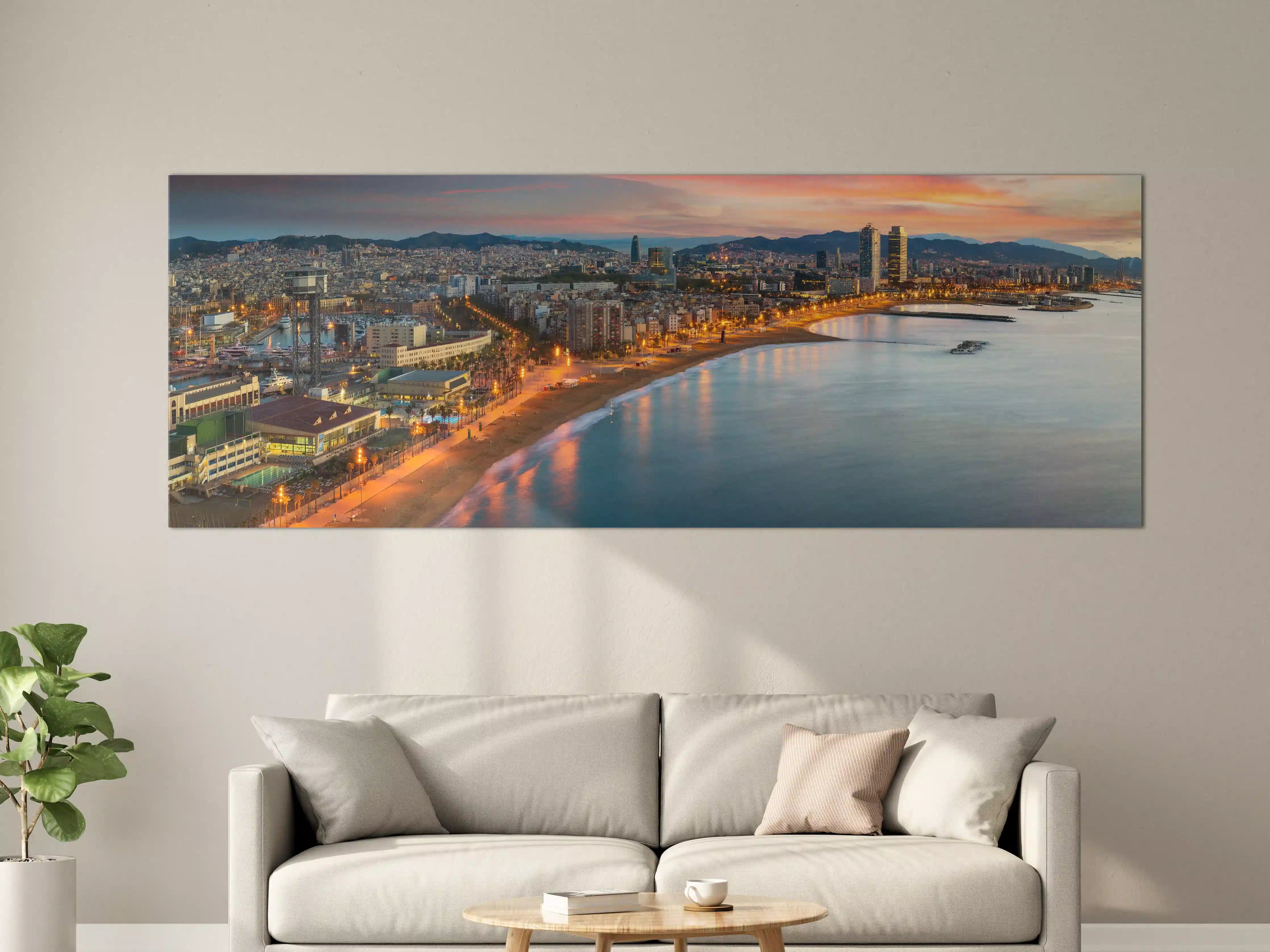 Große Wandbilder - Abendliche Skyline mit Stadtlichtern am Meer
