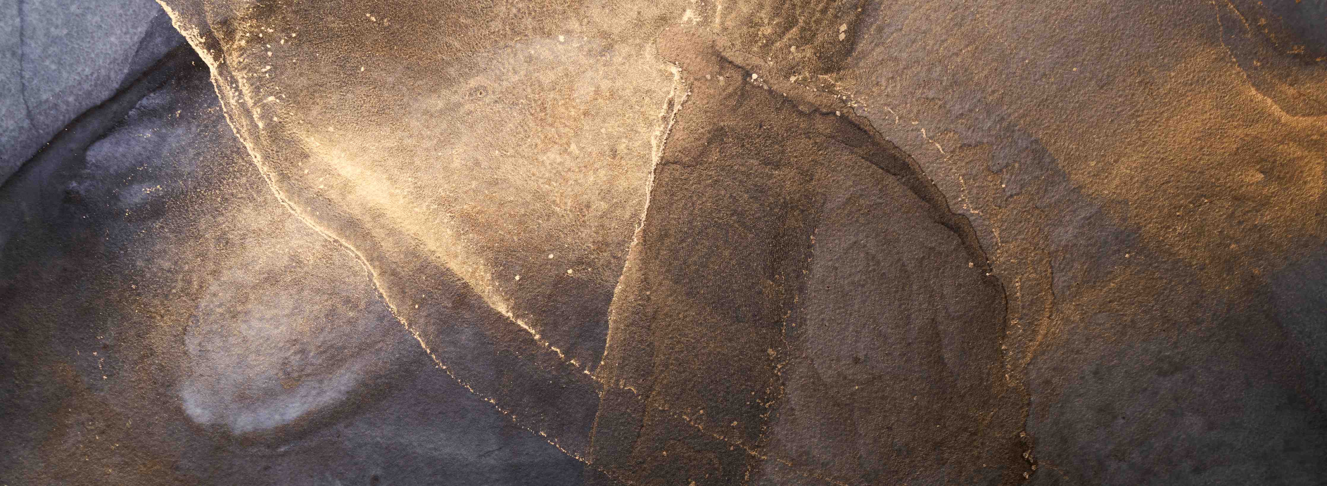 Große Wandbilder-Abstrakte dunkle Tinte mit Goldelementen