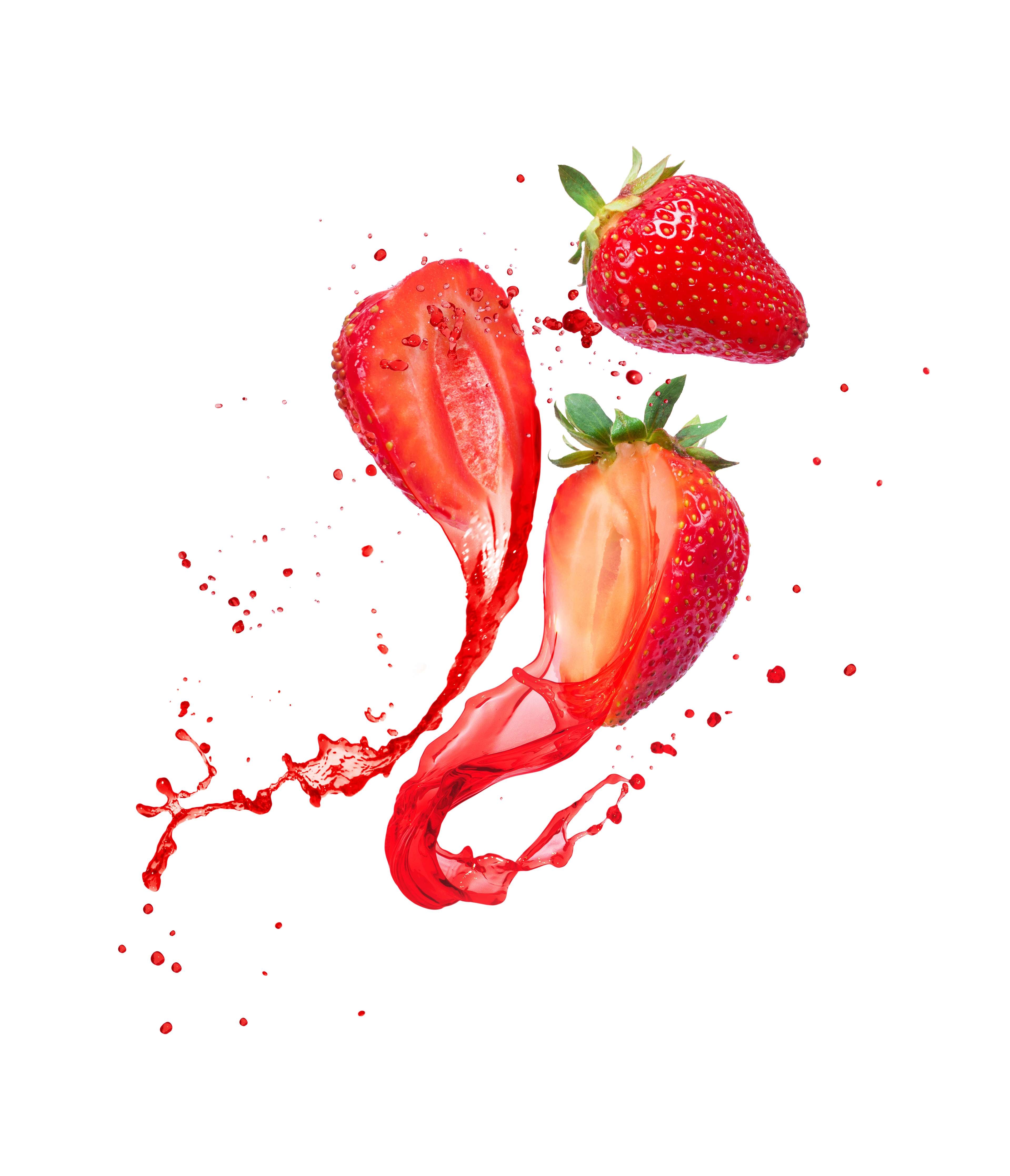 Große Wandbilder-Aufgeschnittene Erdbeeren auf weißem Hintergrund