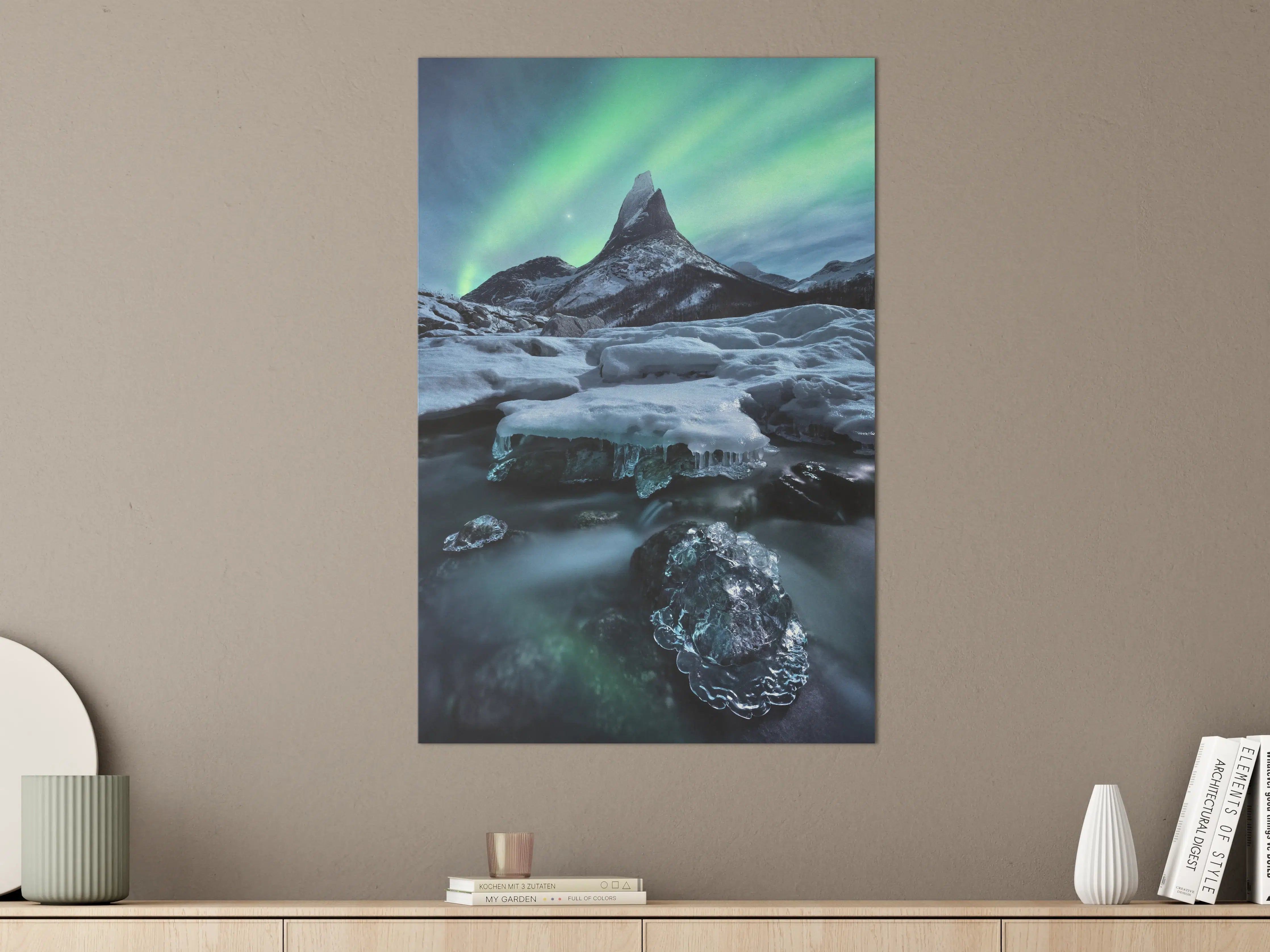 Große Wandbilder - Aurora über Eisbergspitze