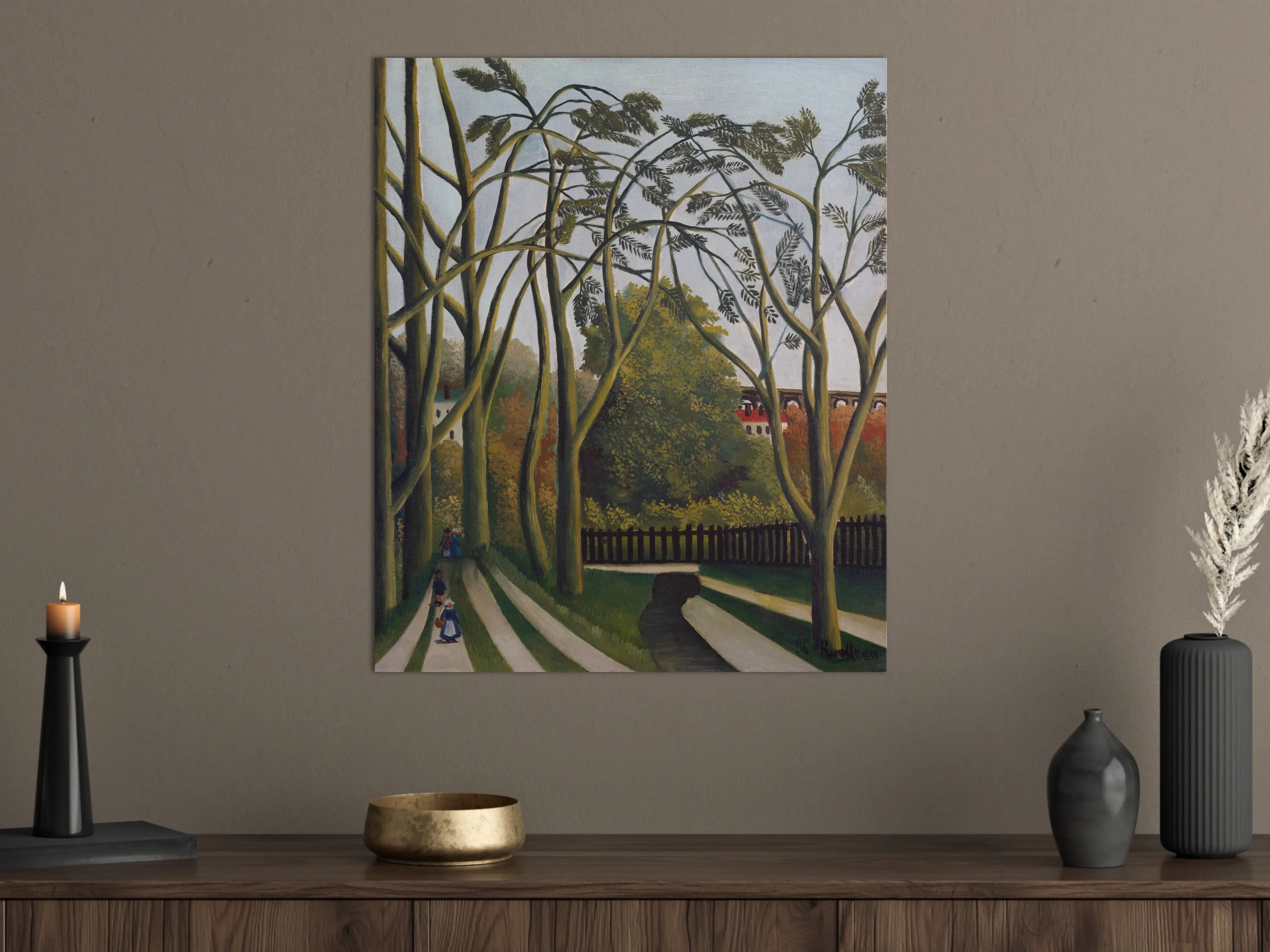 Große Wandbilder - Baumreiche Allee mit historischem Zaun